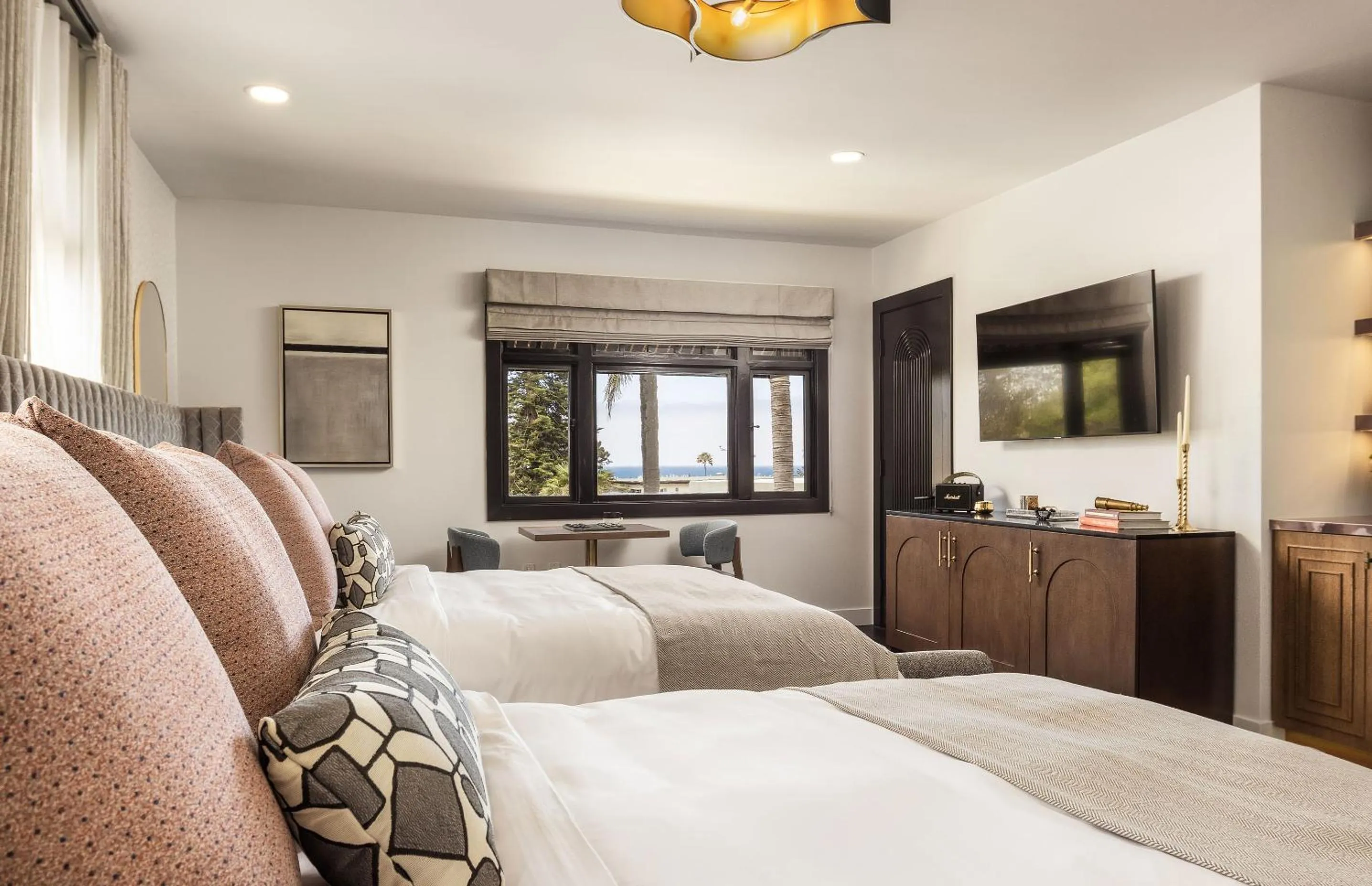 Bed in Orli La Jolla