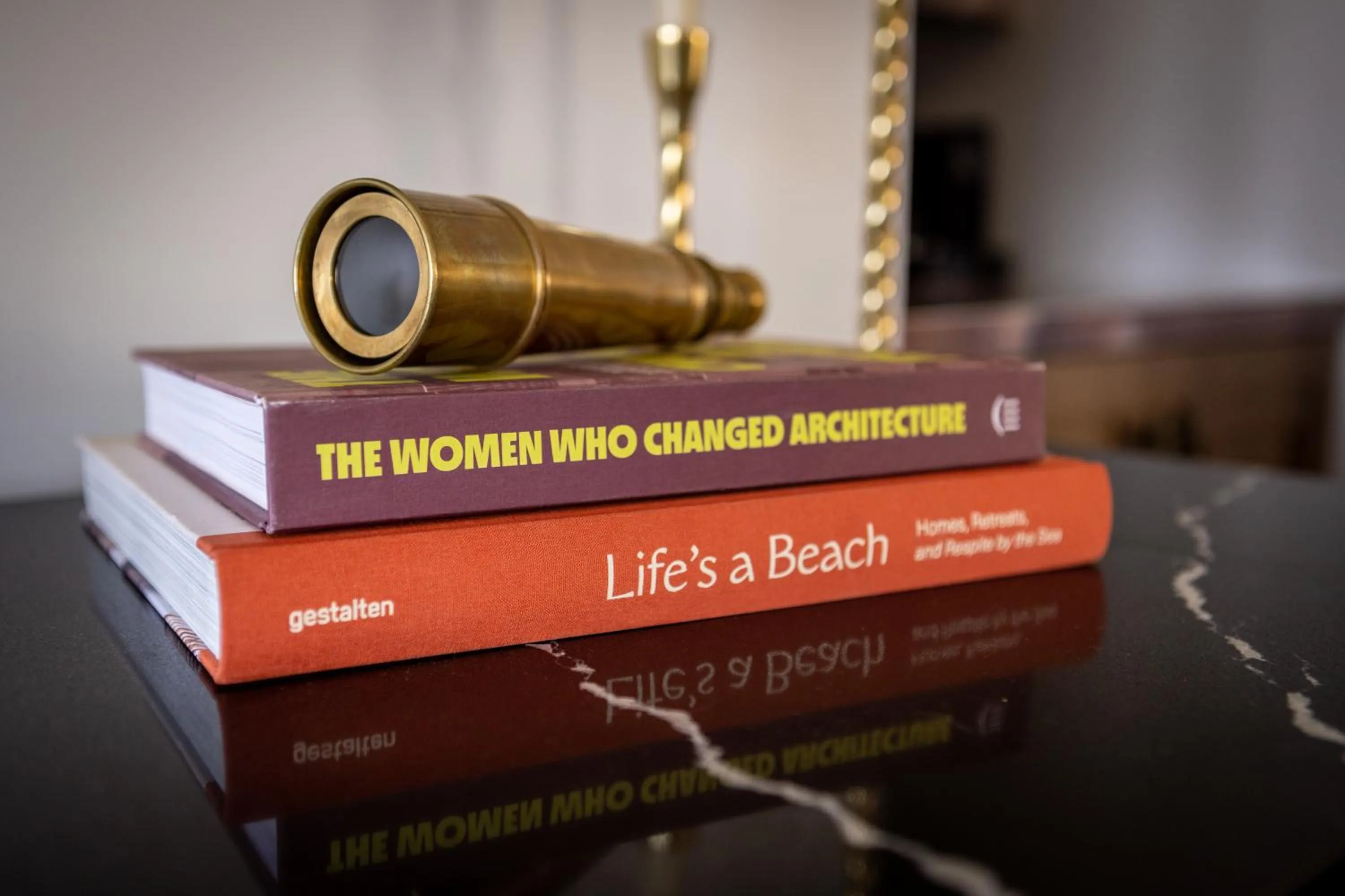 Library in Orli La Jolla