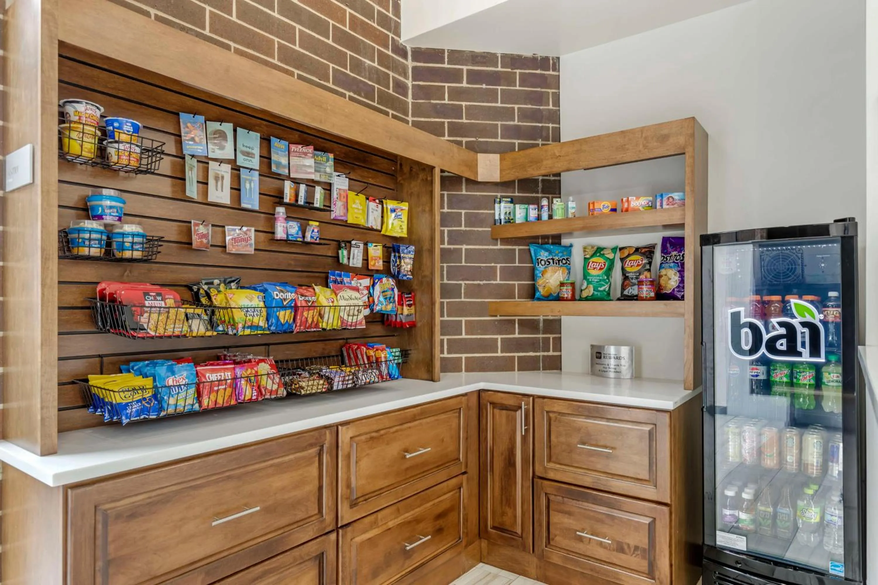 Property building in Best Western Plus Waterloo & Cedar Falls