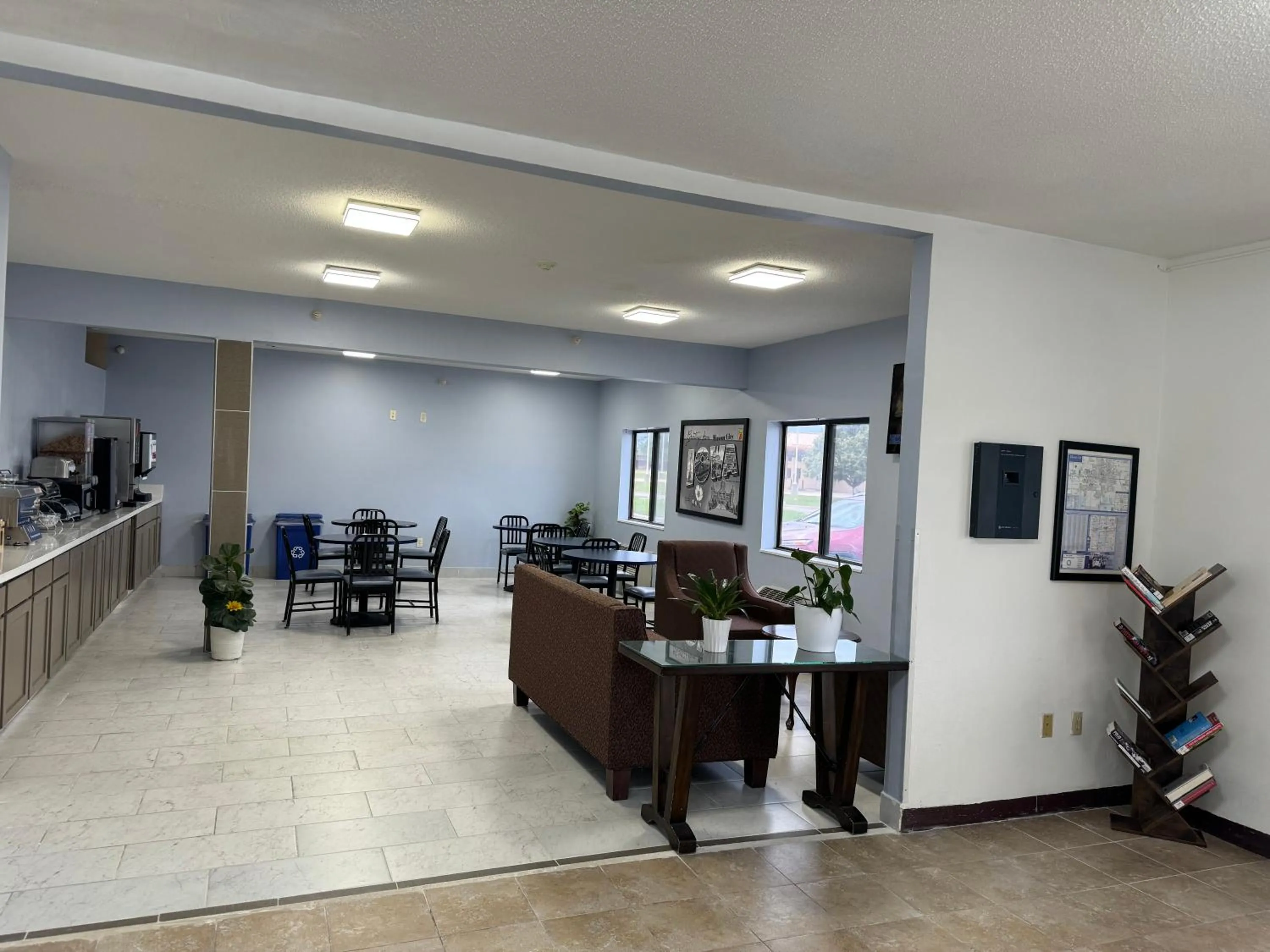 Breakfast in Super 8 by Wyndham Mason City