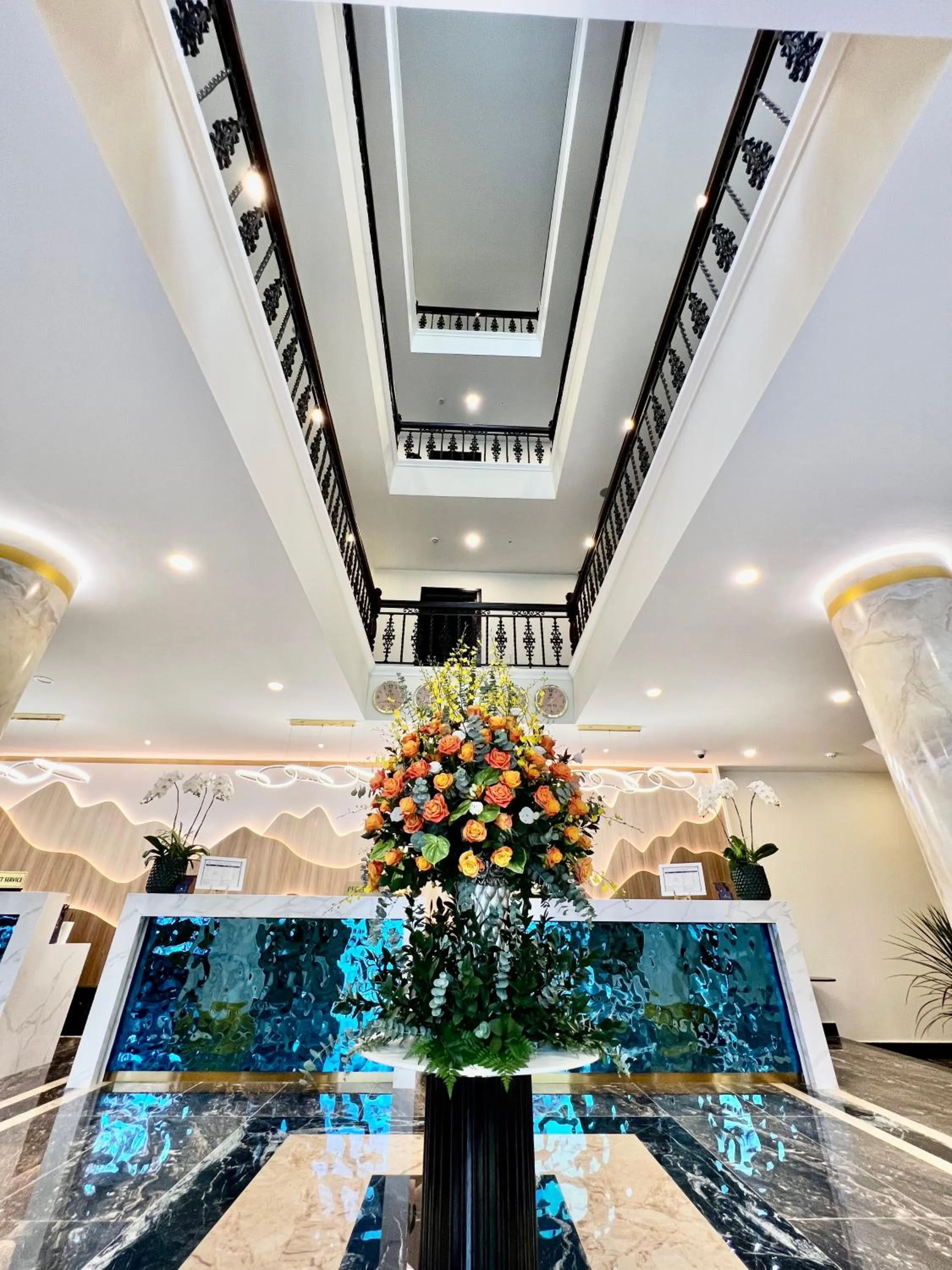 Lobby or reception in Sandals Camellia Hotel