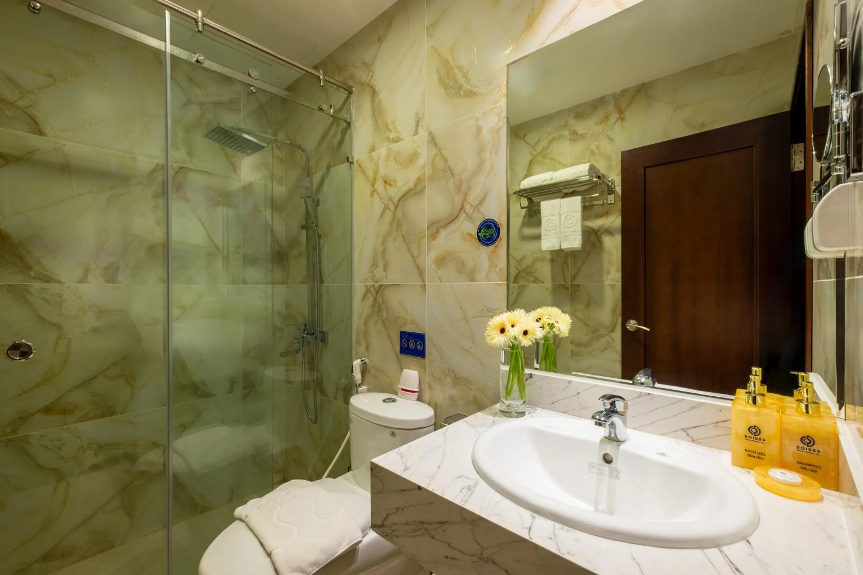 Shower in Sandals Camellia Hotel