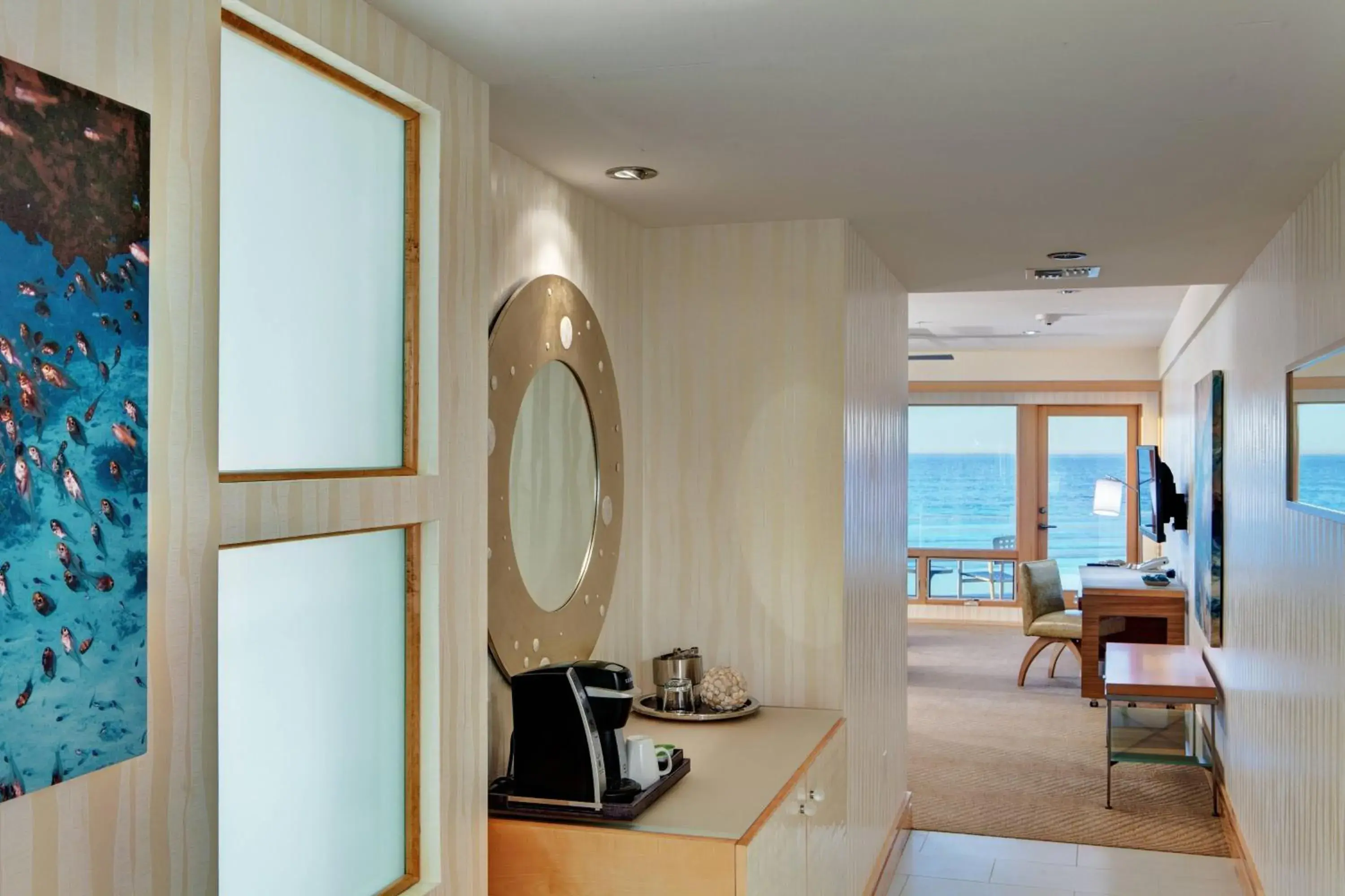 Photo of the whole room in Pier South Resort, Autograph Collection Photo of the whole room in Pier South Resort, Autograph Collection