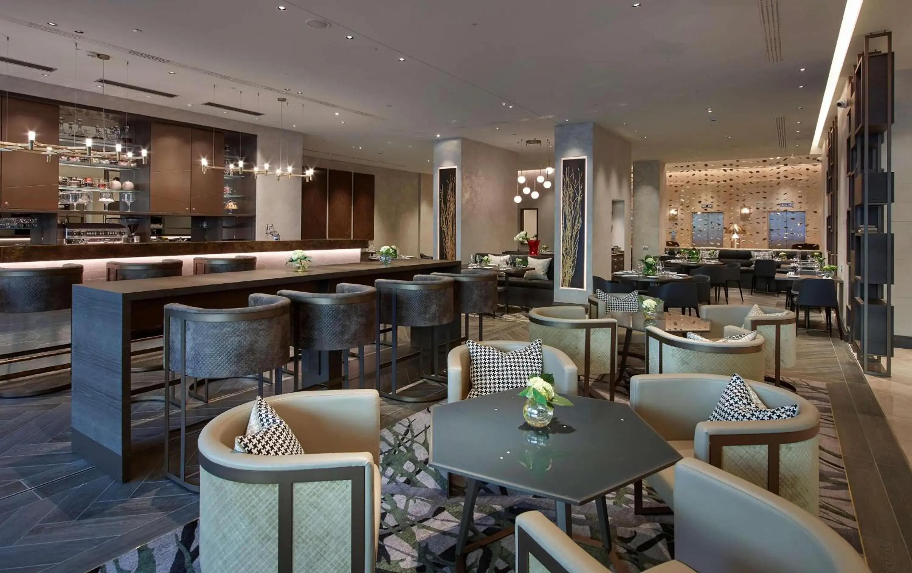 Restaurant/places to eat in Hilton Milan Restaurant/places to eat in Hilton Milan