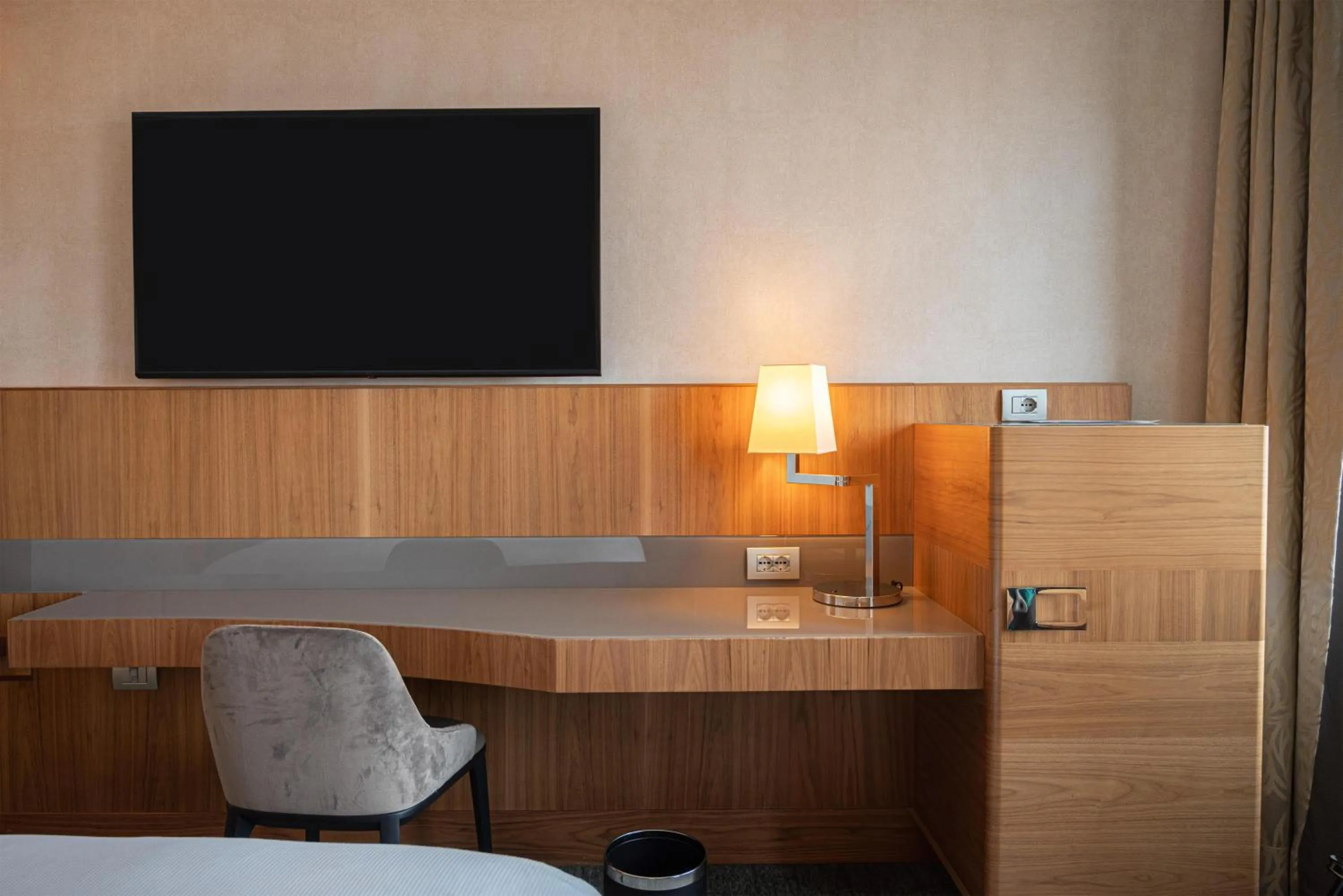 Bedroom in Hilton Milan