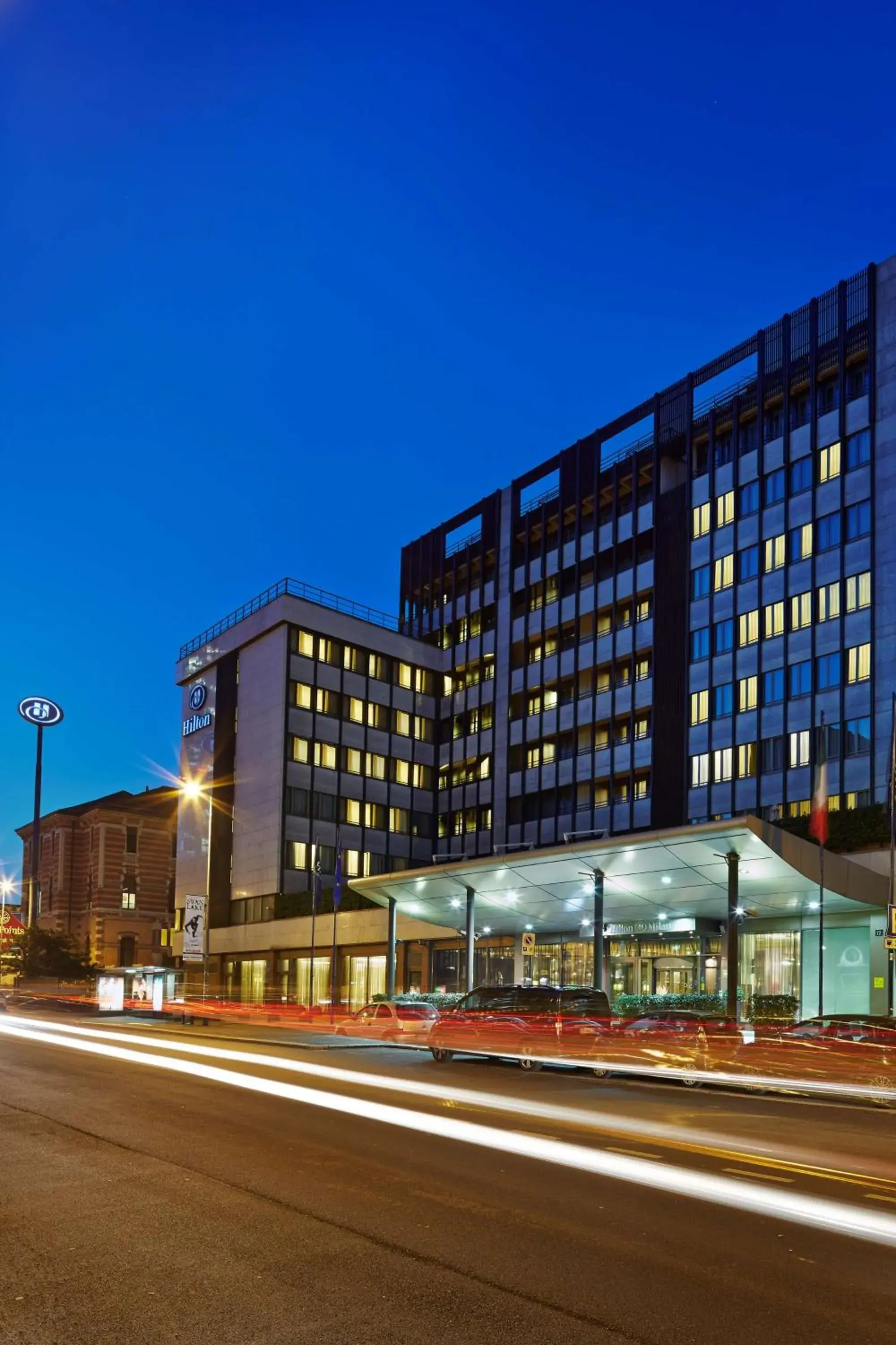 Property building in Hilton Milan Property building in Hilton Milan