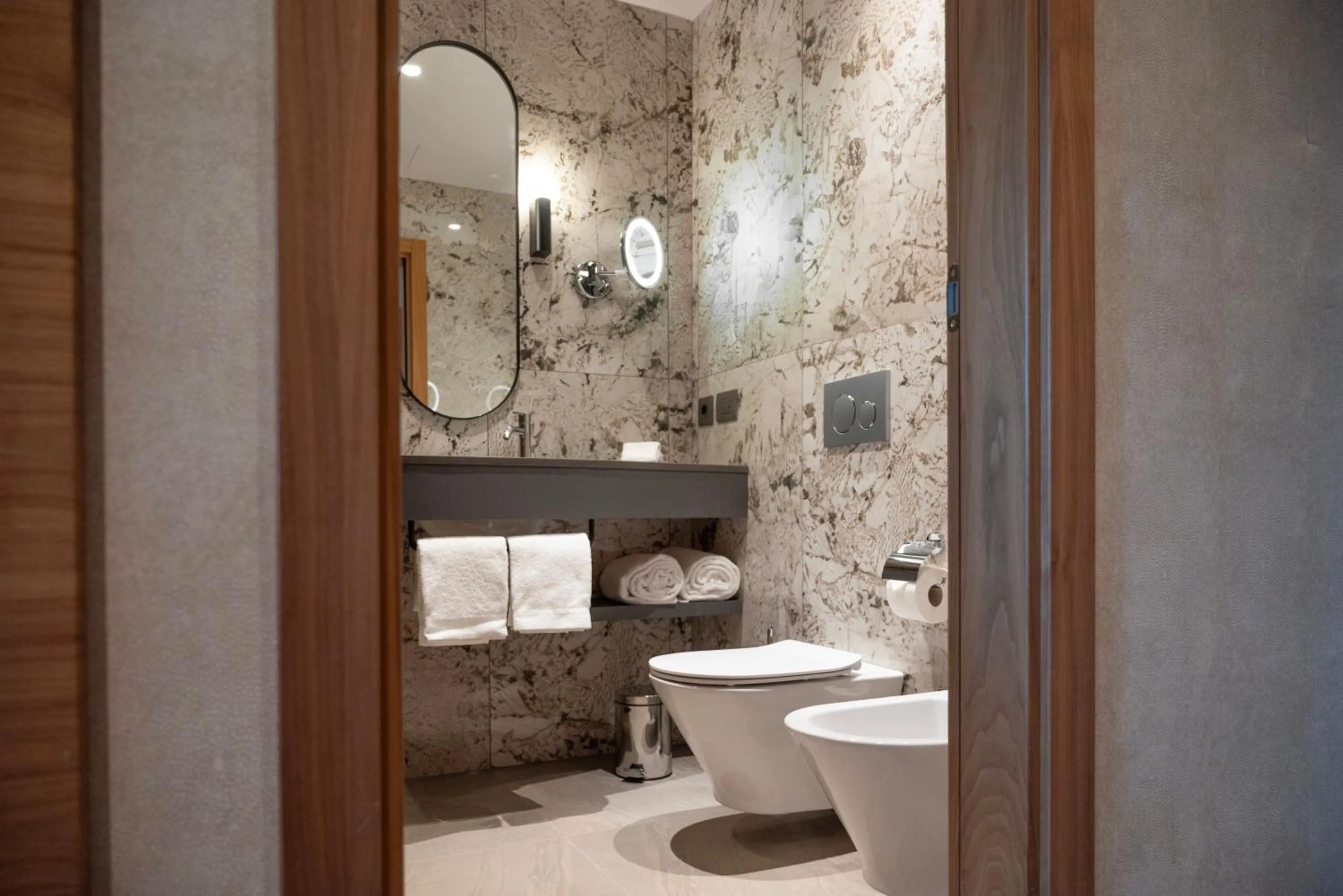 Bathroom in Hilton Milan