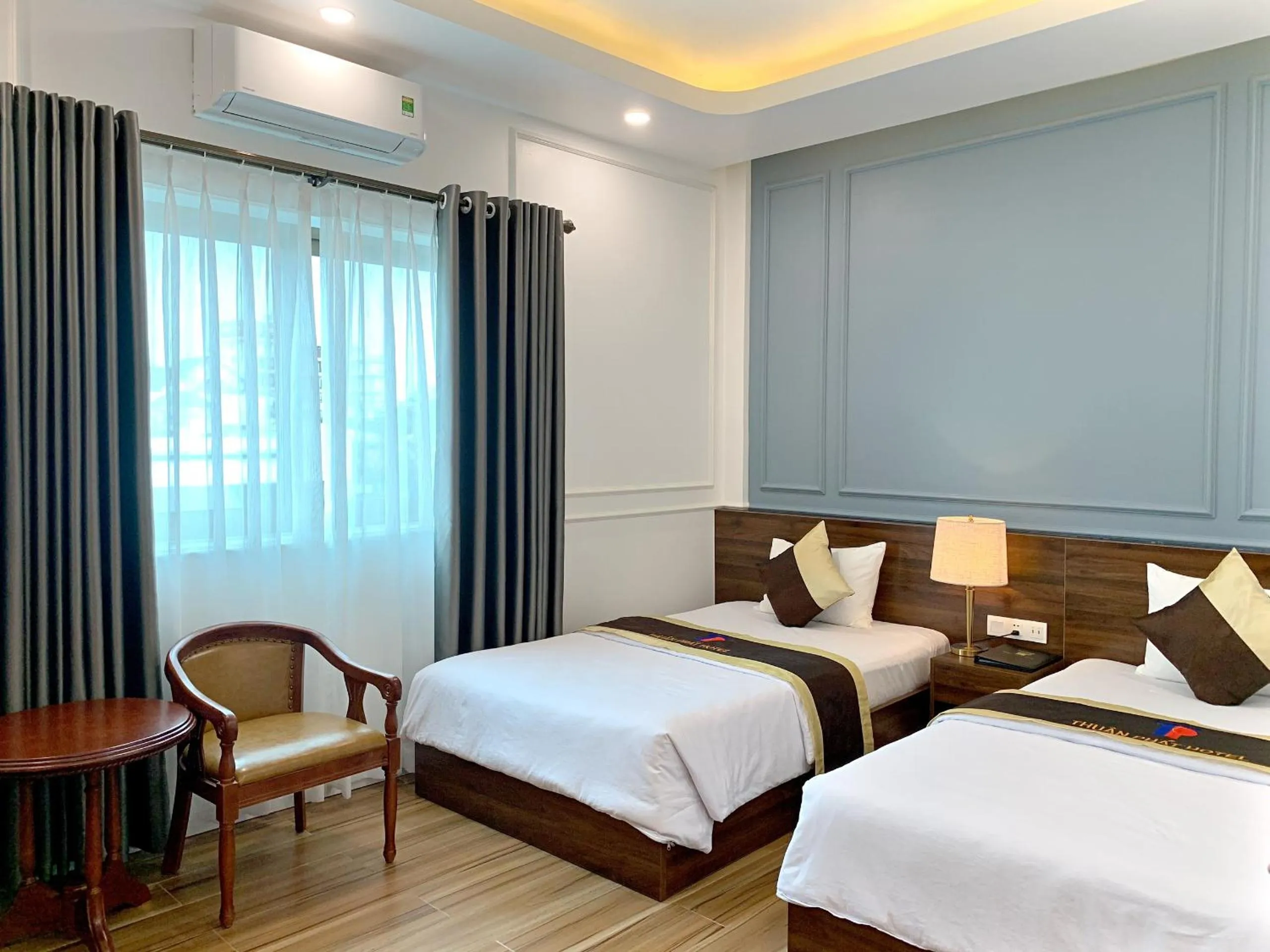 Bedroom, Bed in Thuận Phát Hotel
