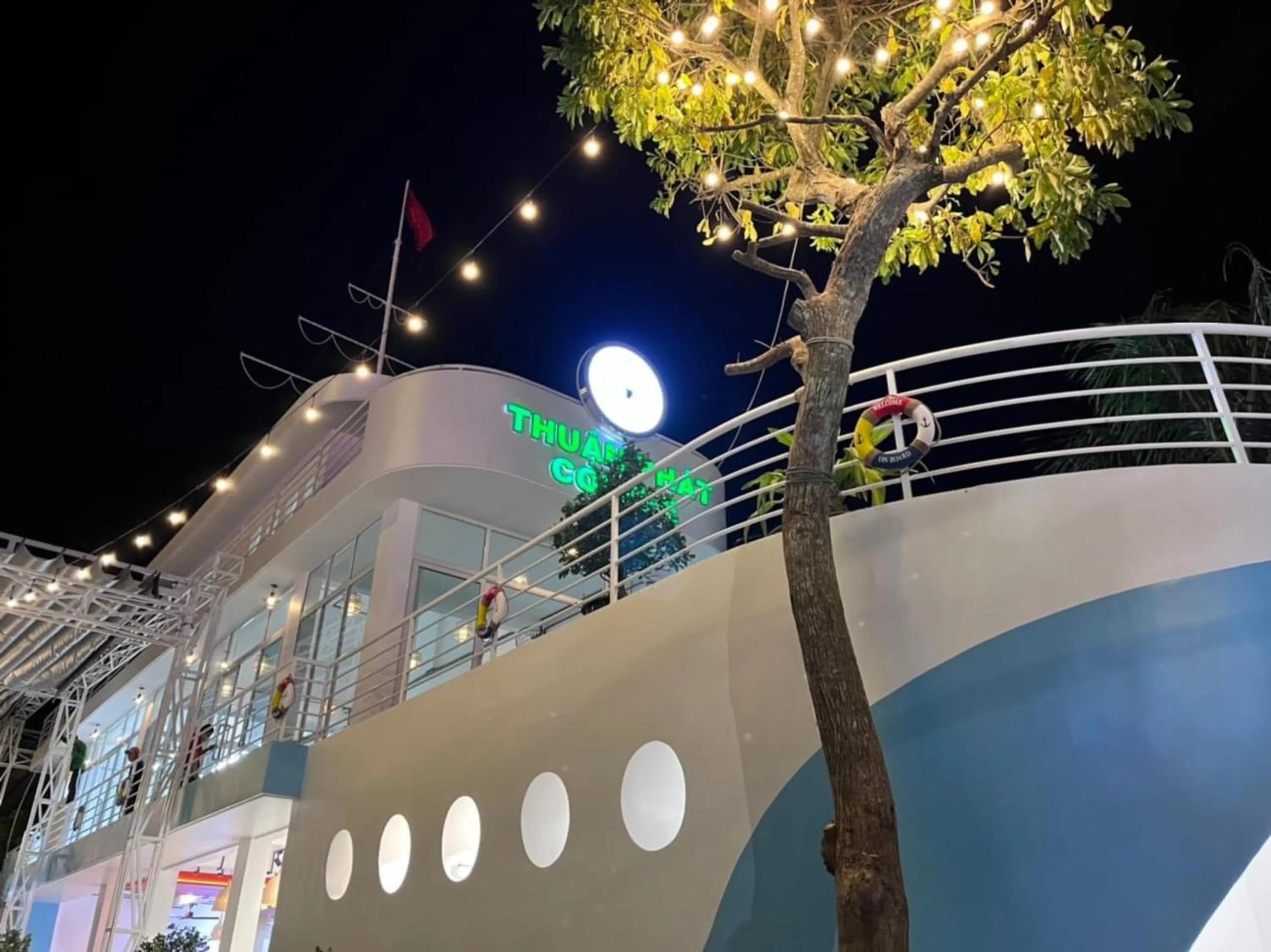 Restaurant/places to eat in Thuận Phát Hotel