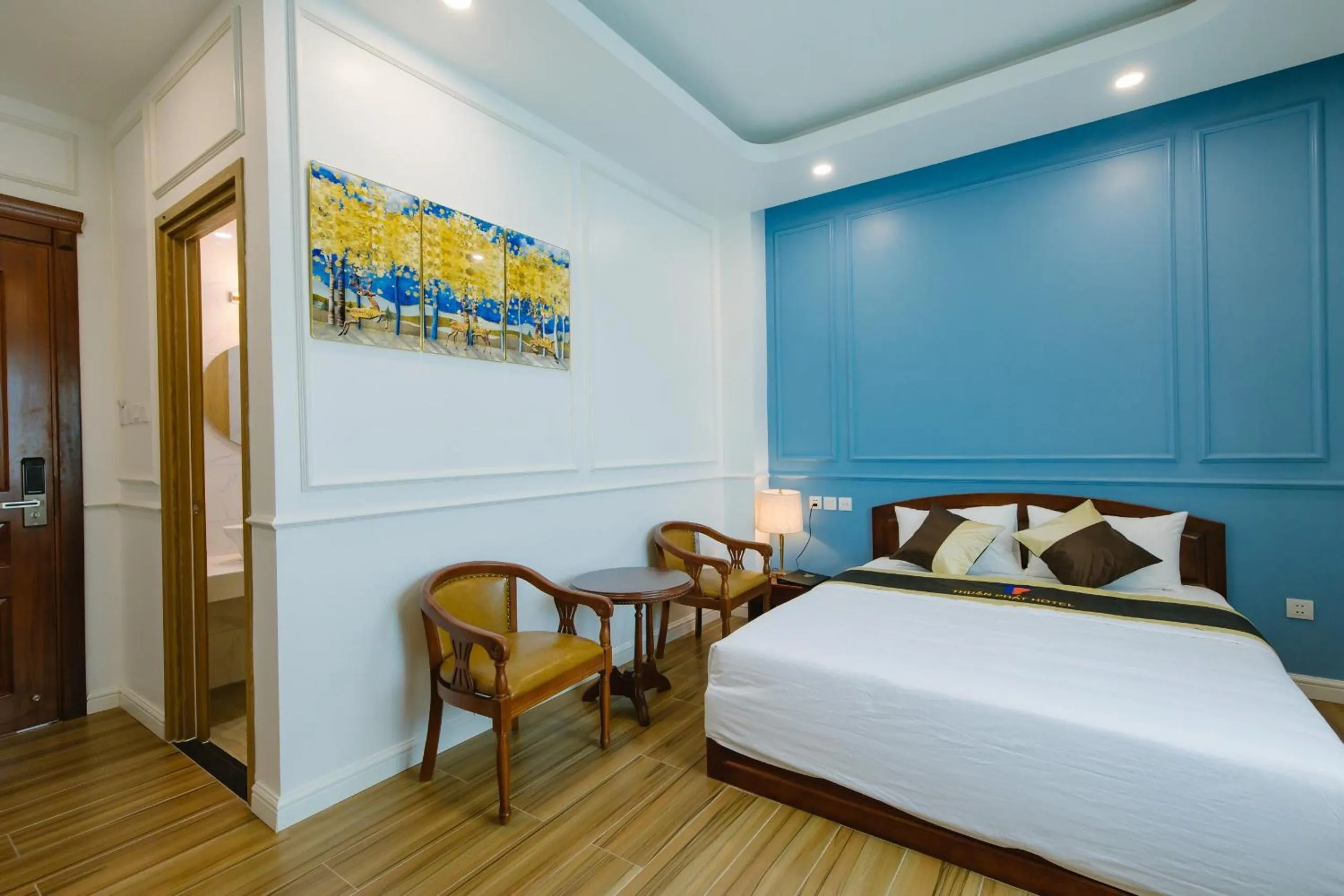 Photo of the whole room, Bed in Thuận Phát Hotel