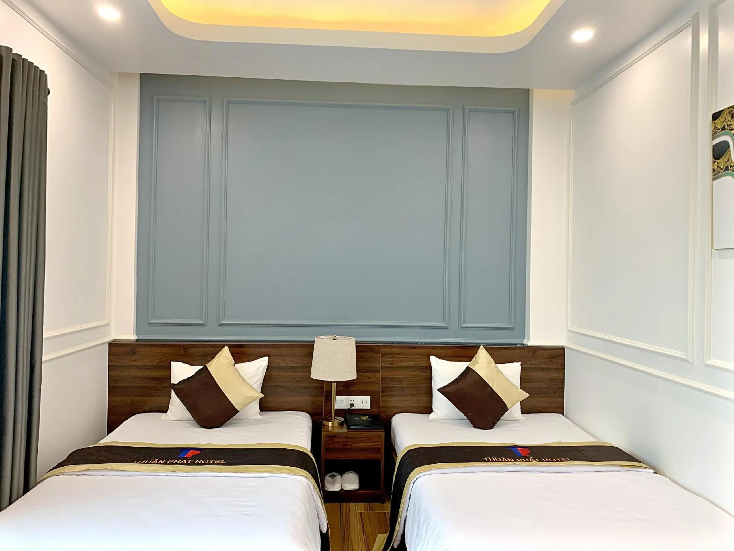 Bedroom, Bed in Thuận Phát Hotel