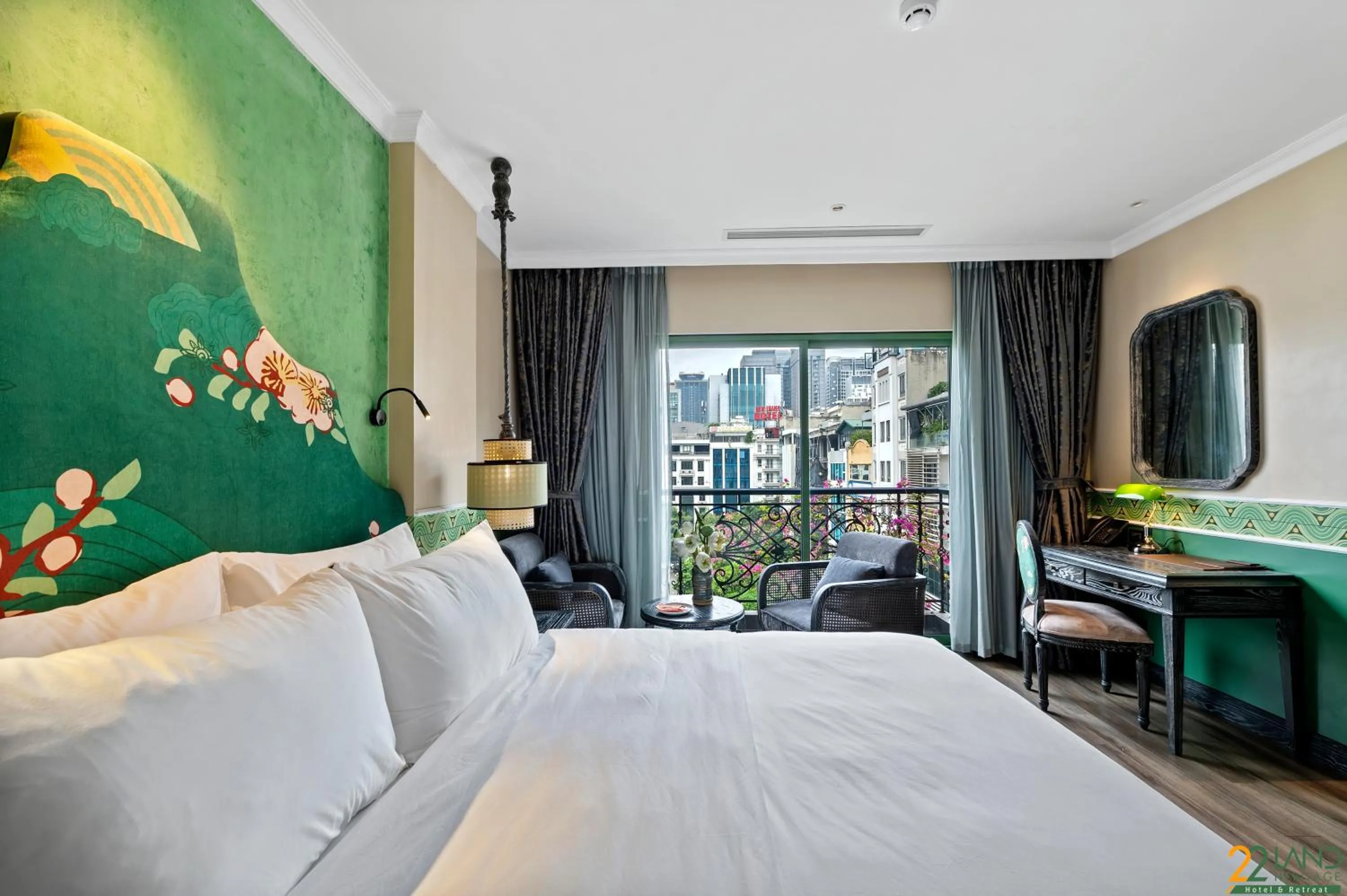 Bed in 22Land Heritage Hotel & Retreat