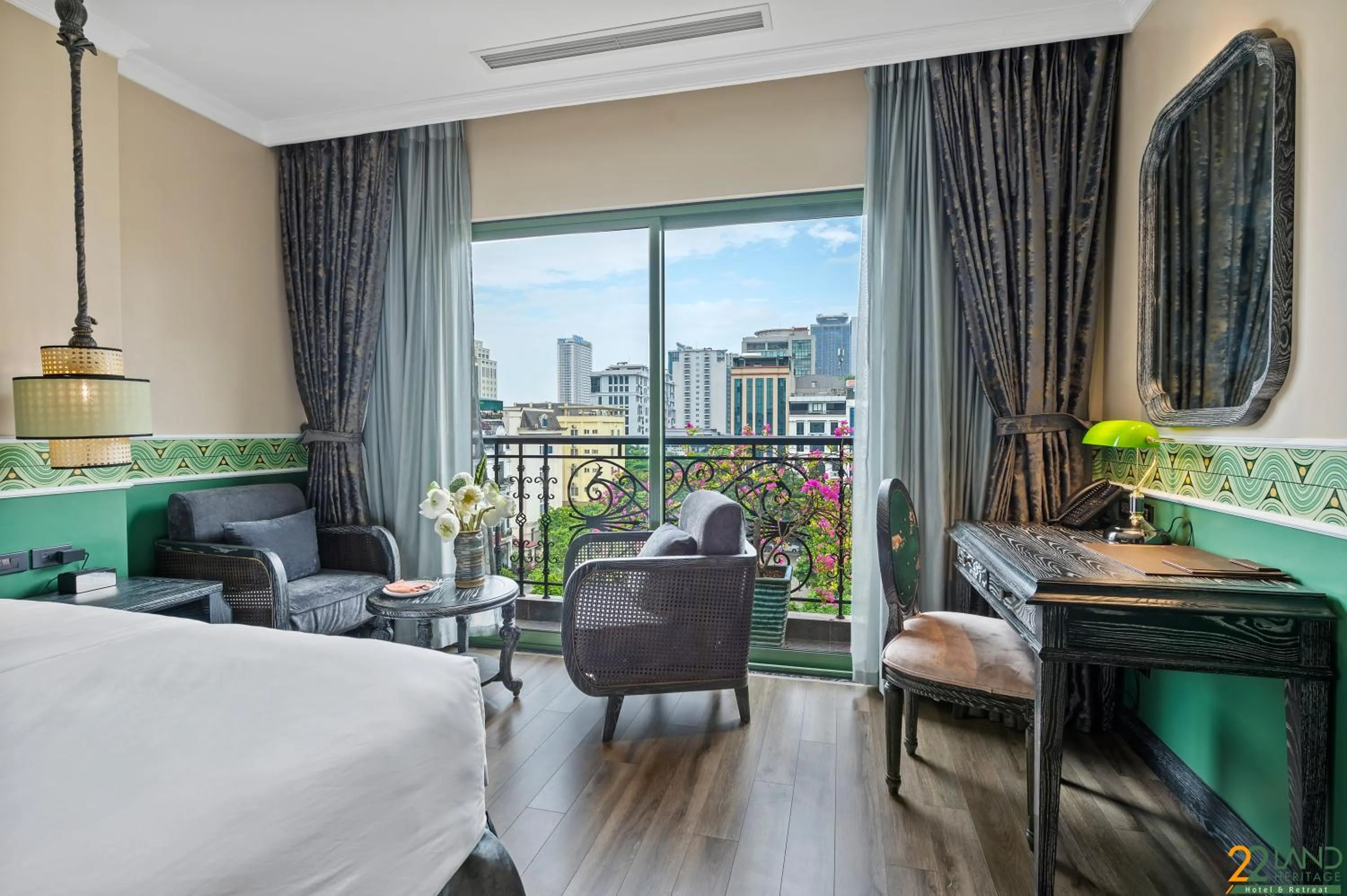 Bed in 22Land Heritage Hotel & Retreat