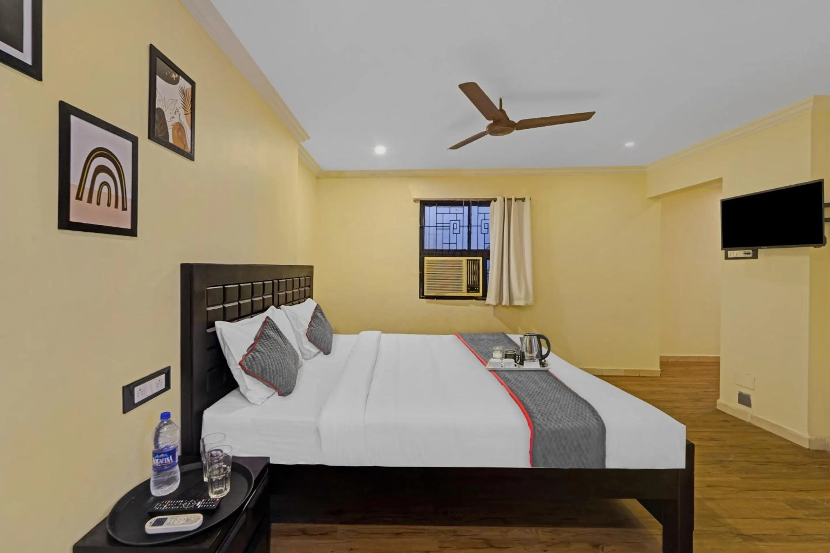 Bedroom, Bed in Townhouse Fantasea Hotels Near OMR