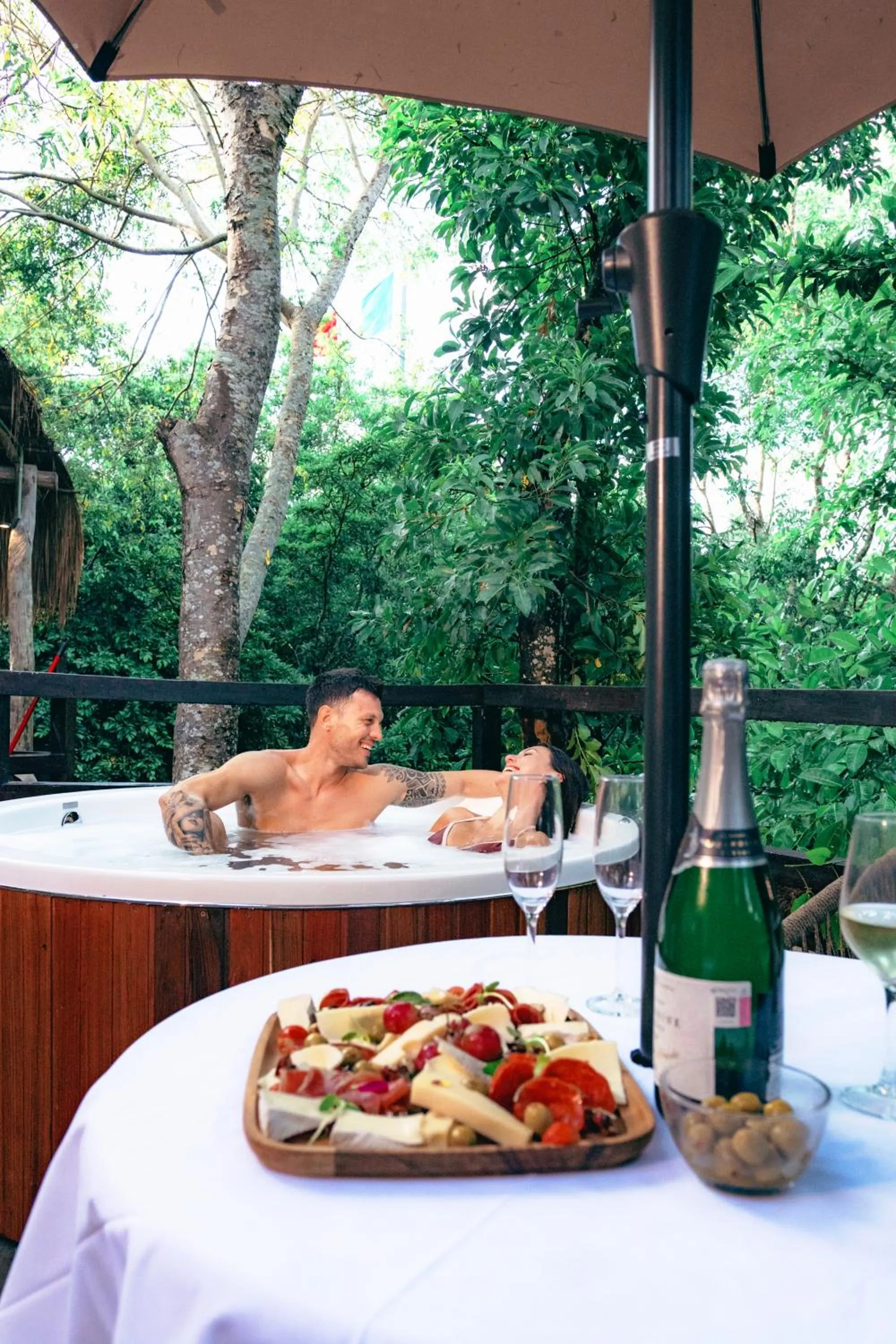 People in Terasu Riviera Maya Hotel & Spa, en Xcaret