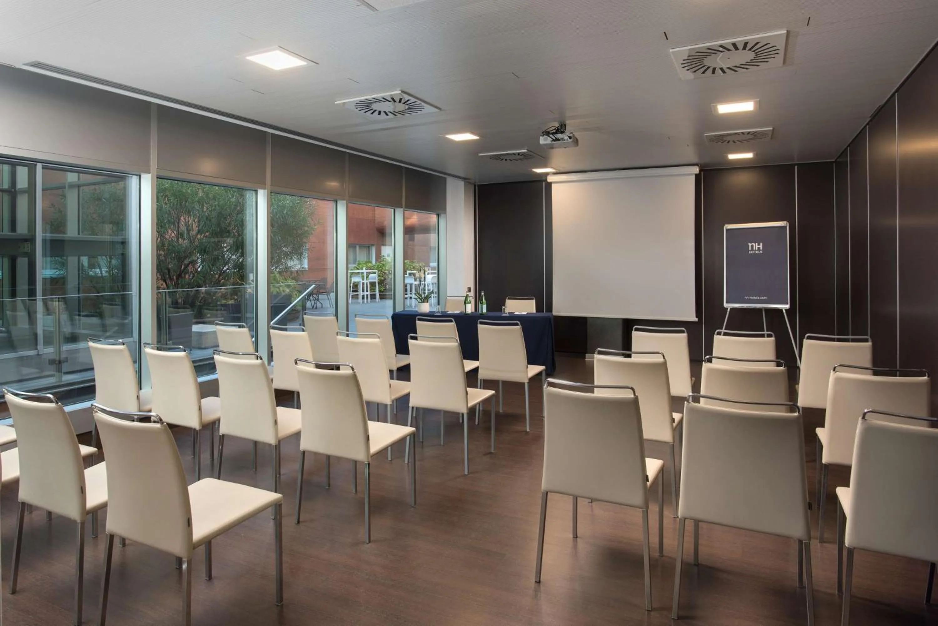 Meeting/conference room in NH Orio Al Serio
