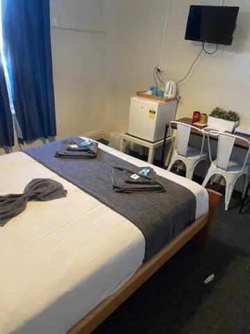 Bed in Cornwall Hotel