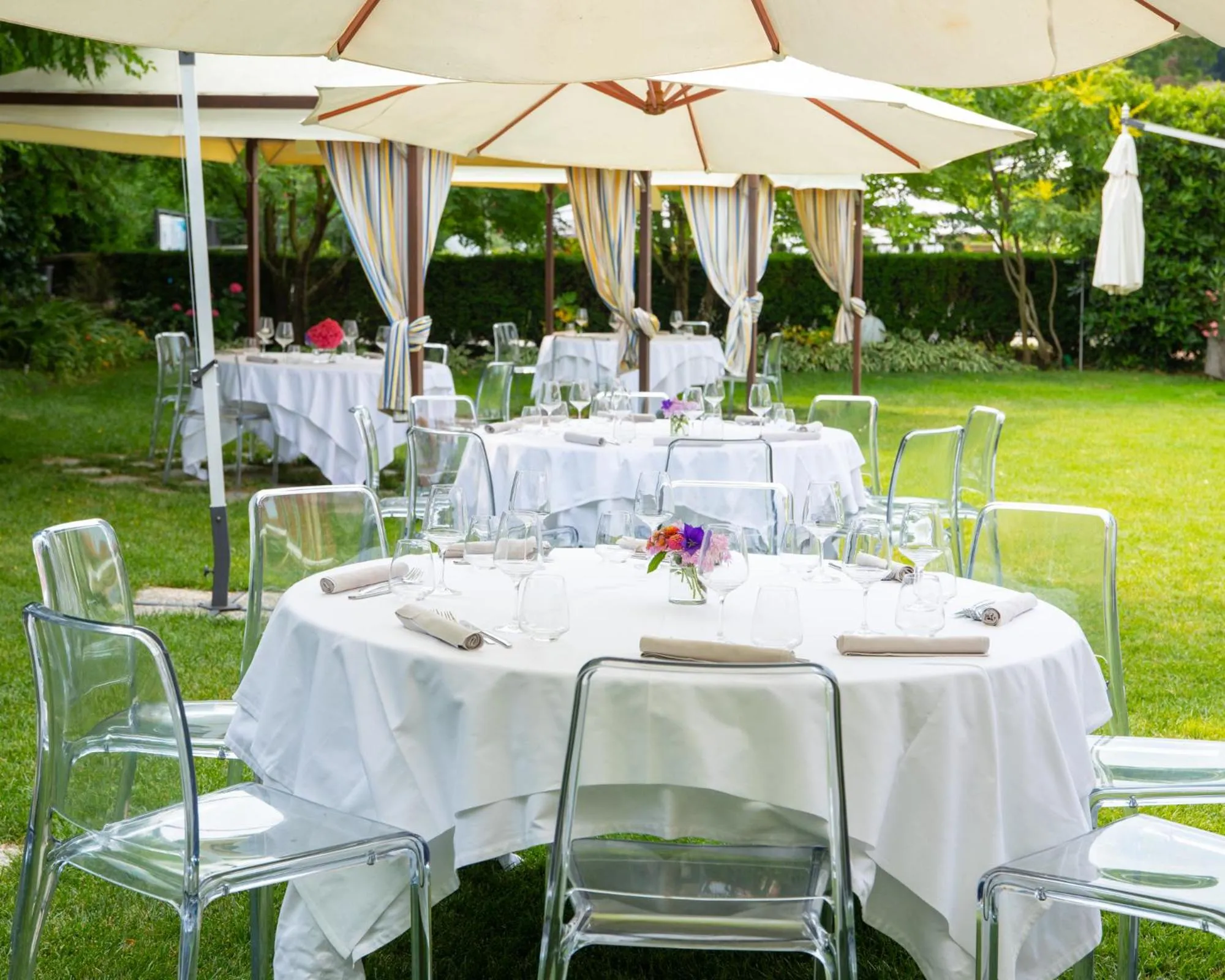 Garden in Red's Redaelli Hotel