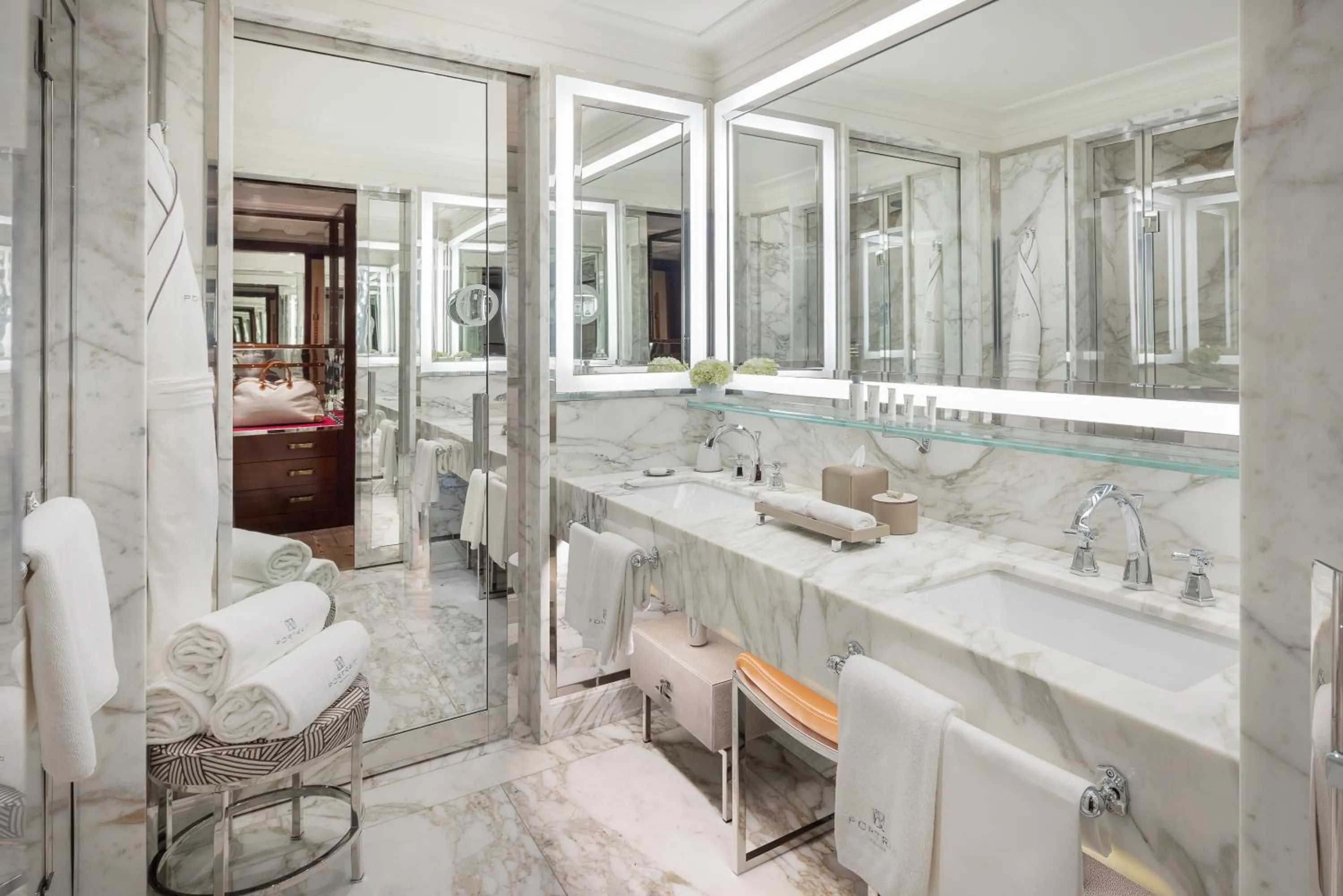 Bathroom in Portrait Milano - Lungarno Collection