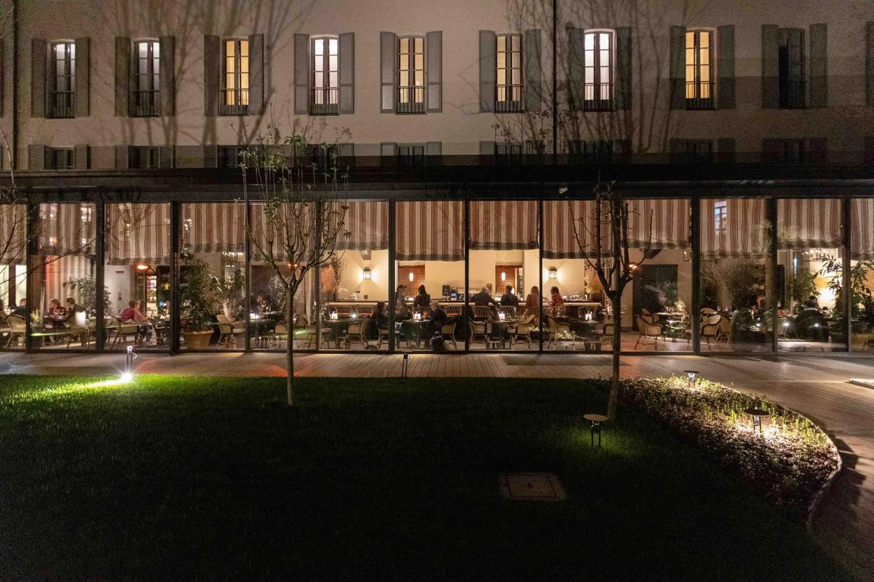 Restaurant/places to eat in Portrait Milano - Lungarno Collection