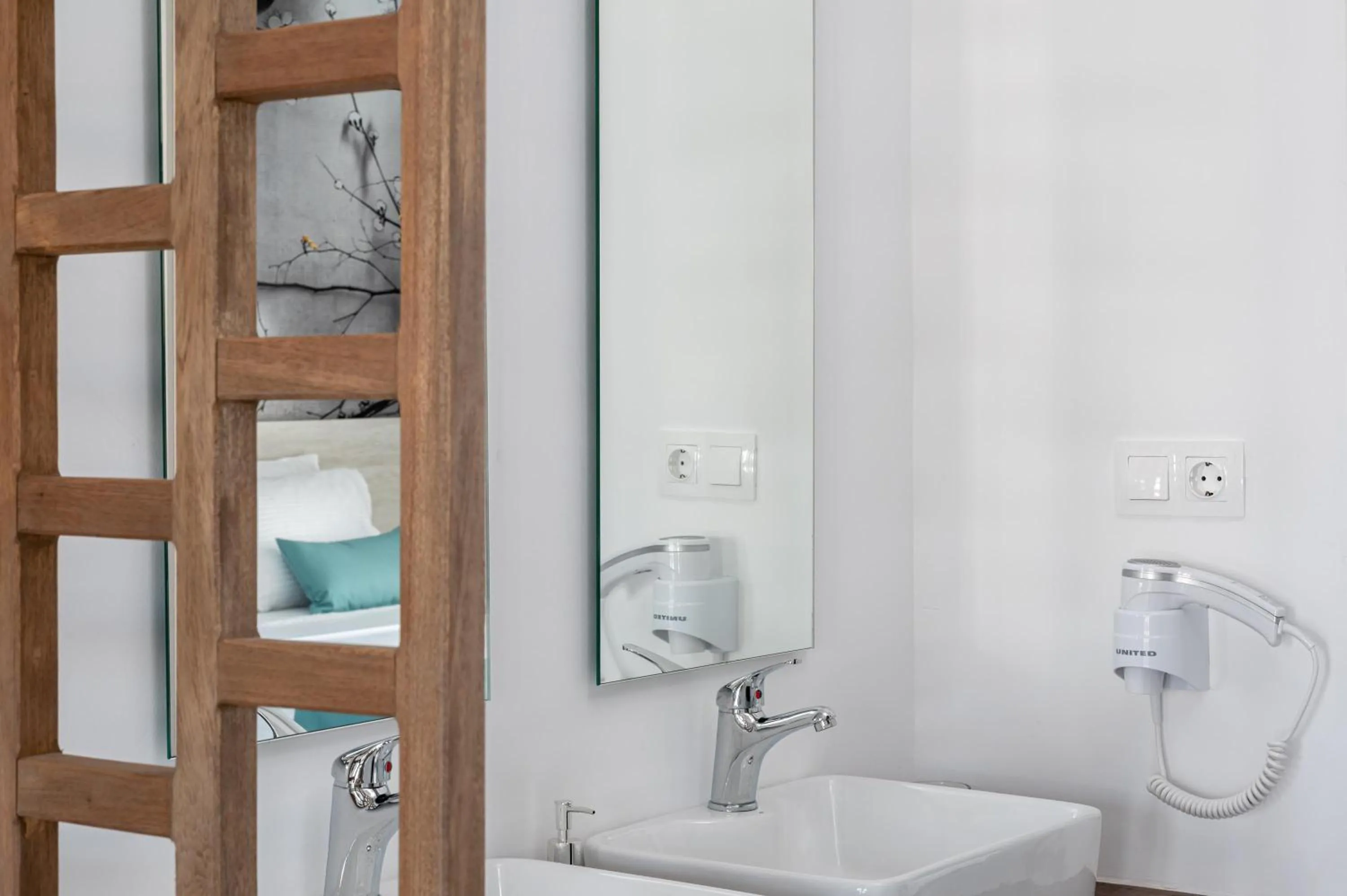 Bathroom in Kellys Luxury Apartments