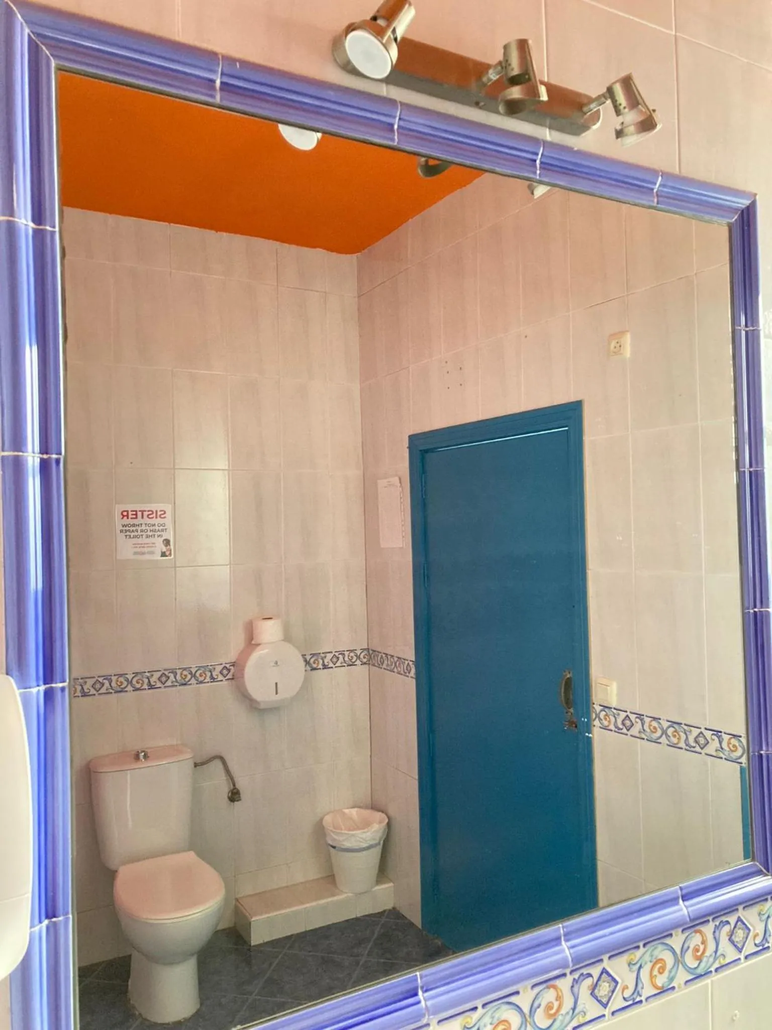 Shower in Arc House Mezquita - Only adults