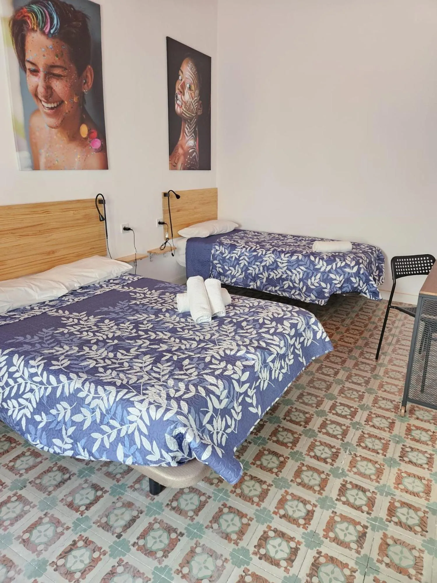 Photo of the whole room, Bed in Arc House Mezquita - Only adults