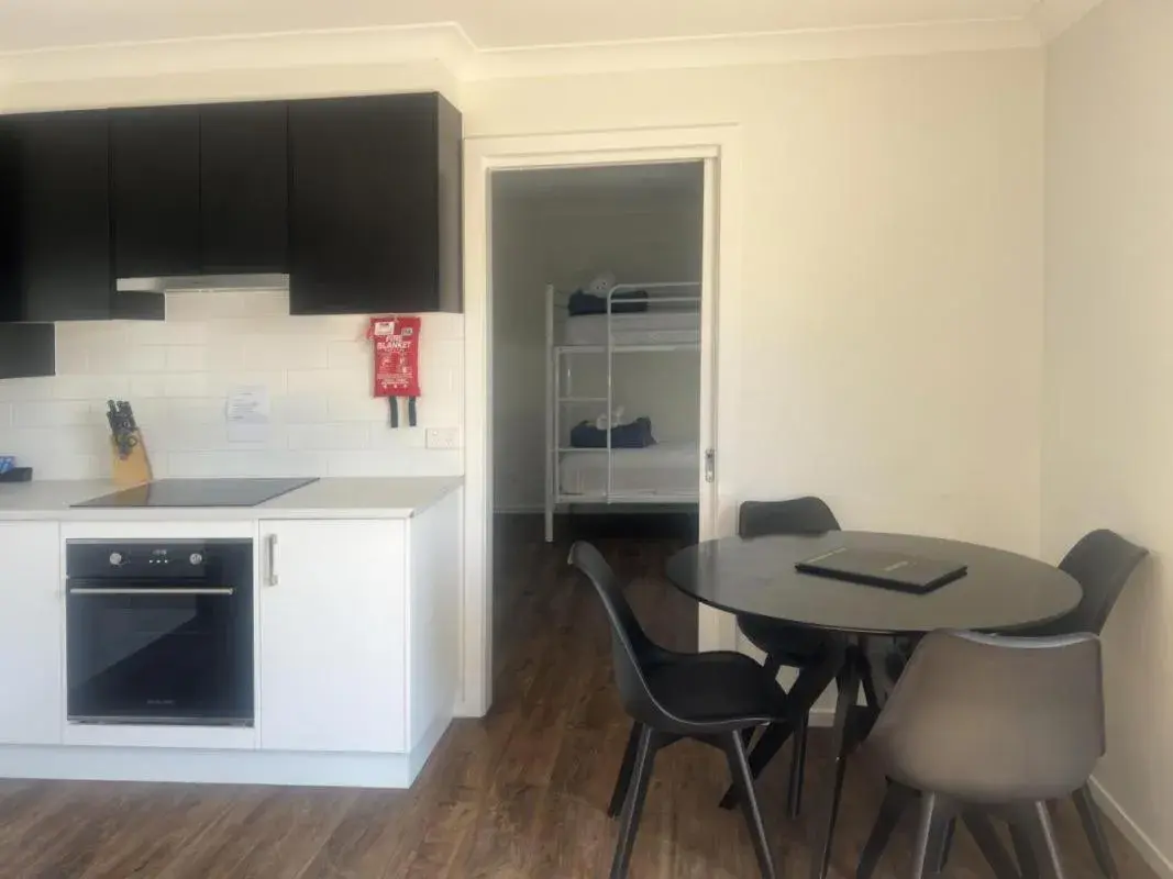 Family Studio in BIG4 Bendigo Park Lane Holiday Park Family Studio in BIG4 Bendigo Park Lane Holiday Park