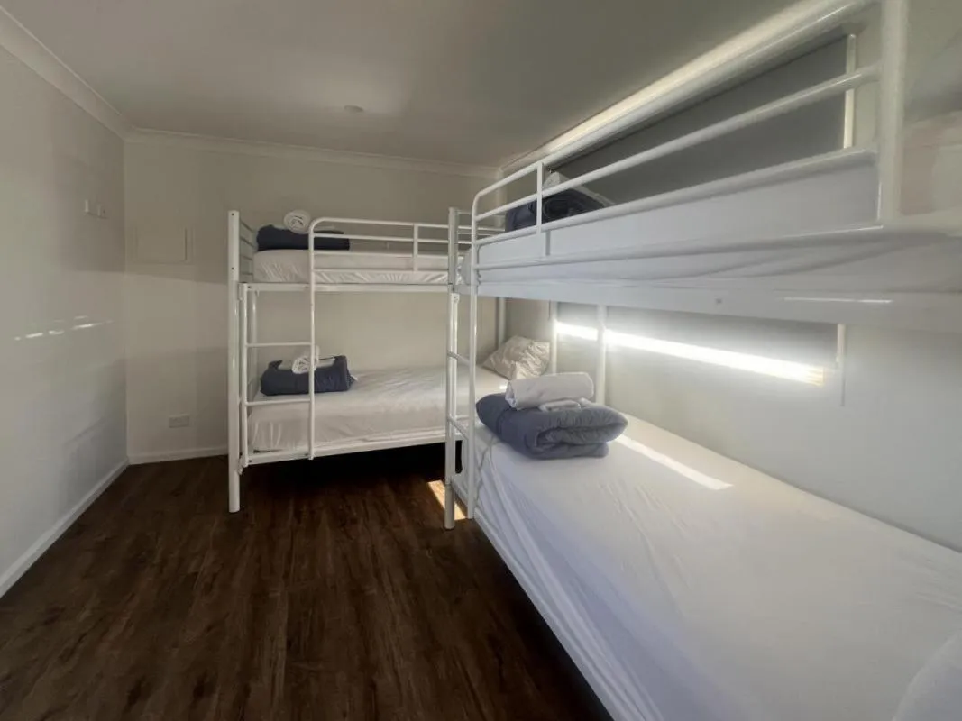 Bedroom, Bed in BIG4 Bendigo Park Lane Holiday Park