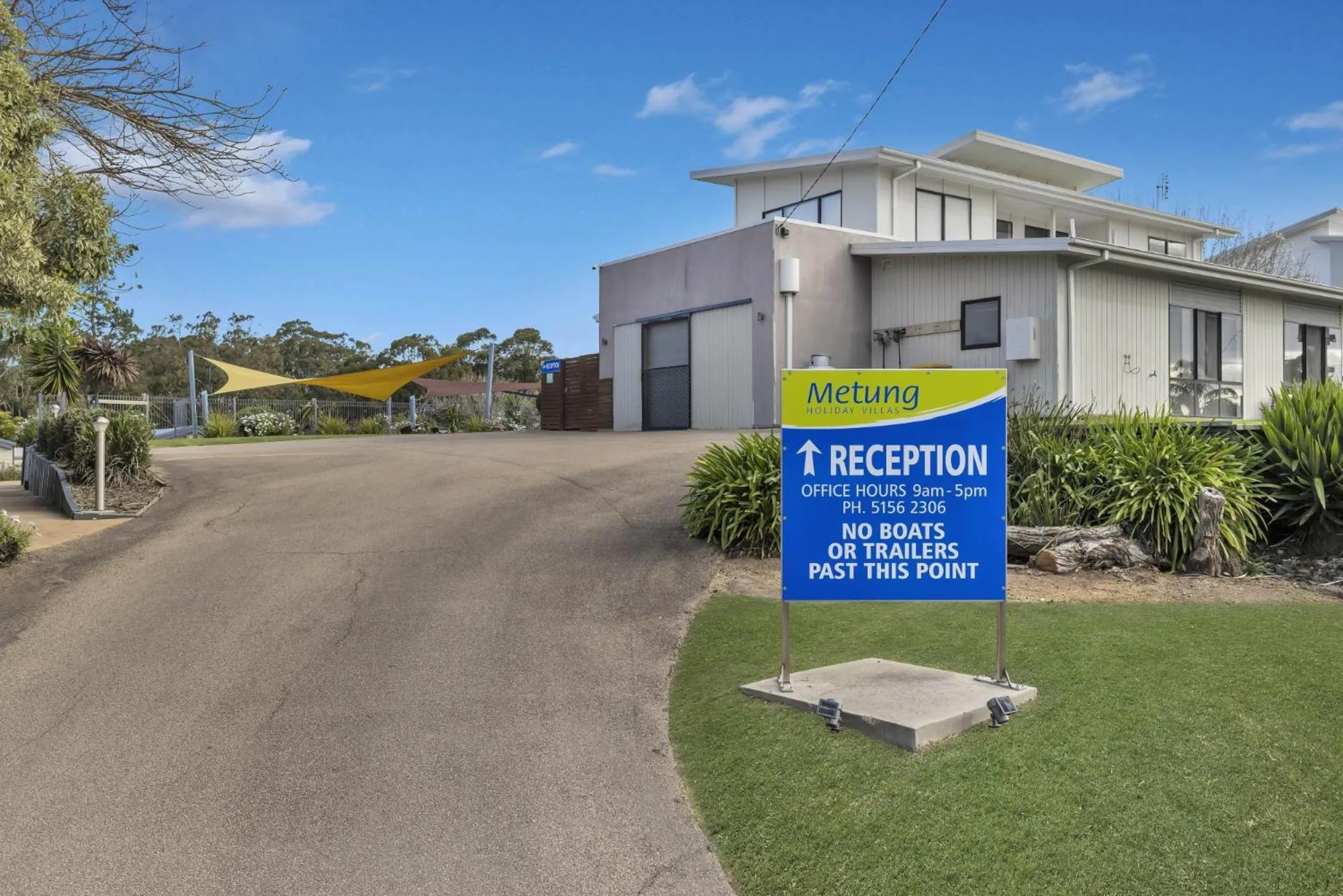 Property building in Metung Holiday Villas