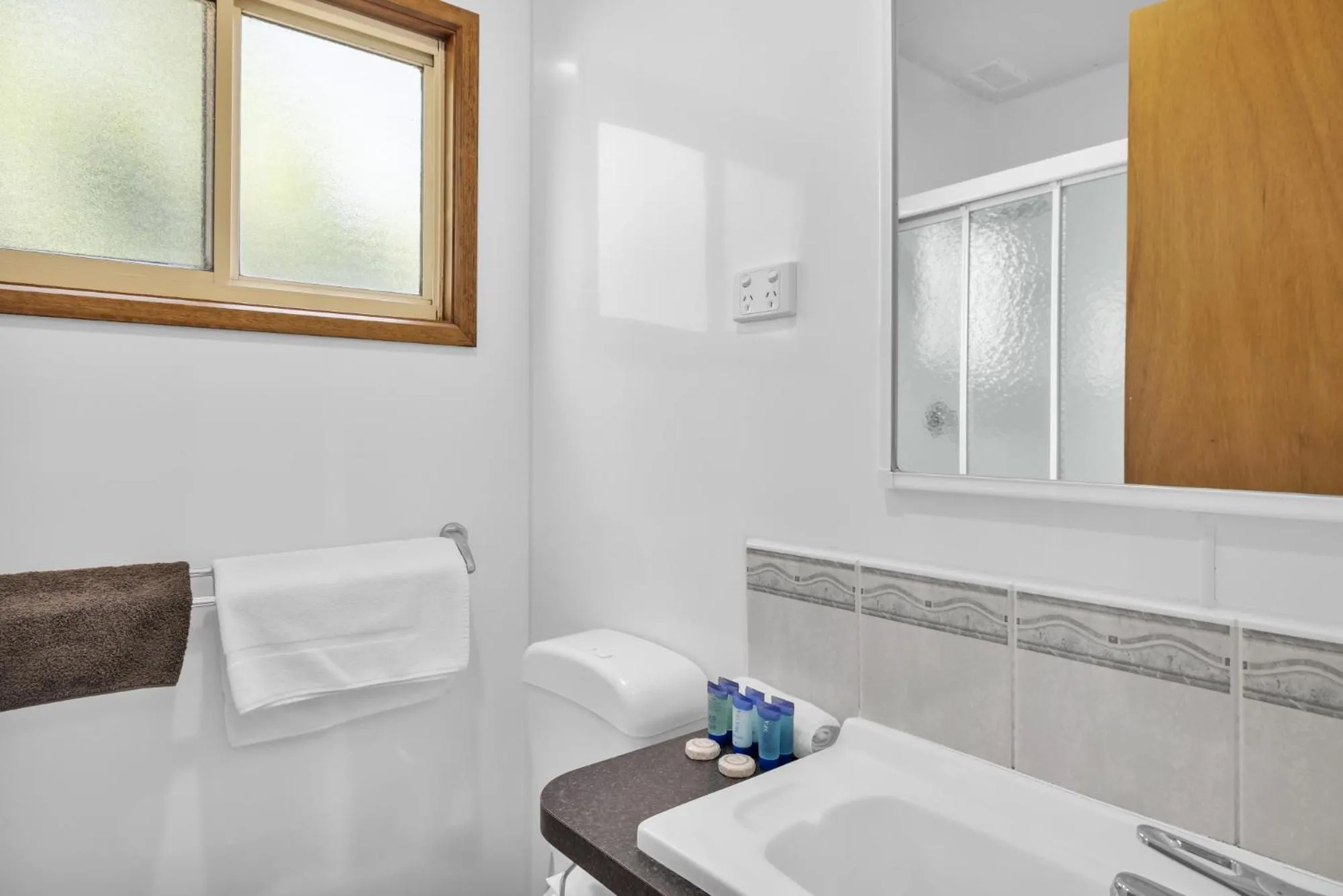 Bathroom in Metung Holiday Villas