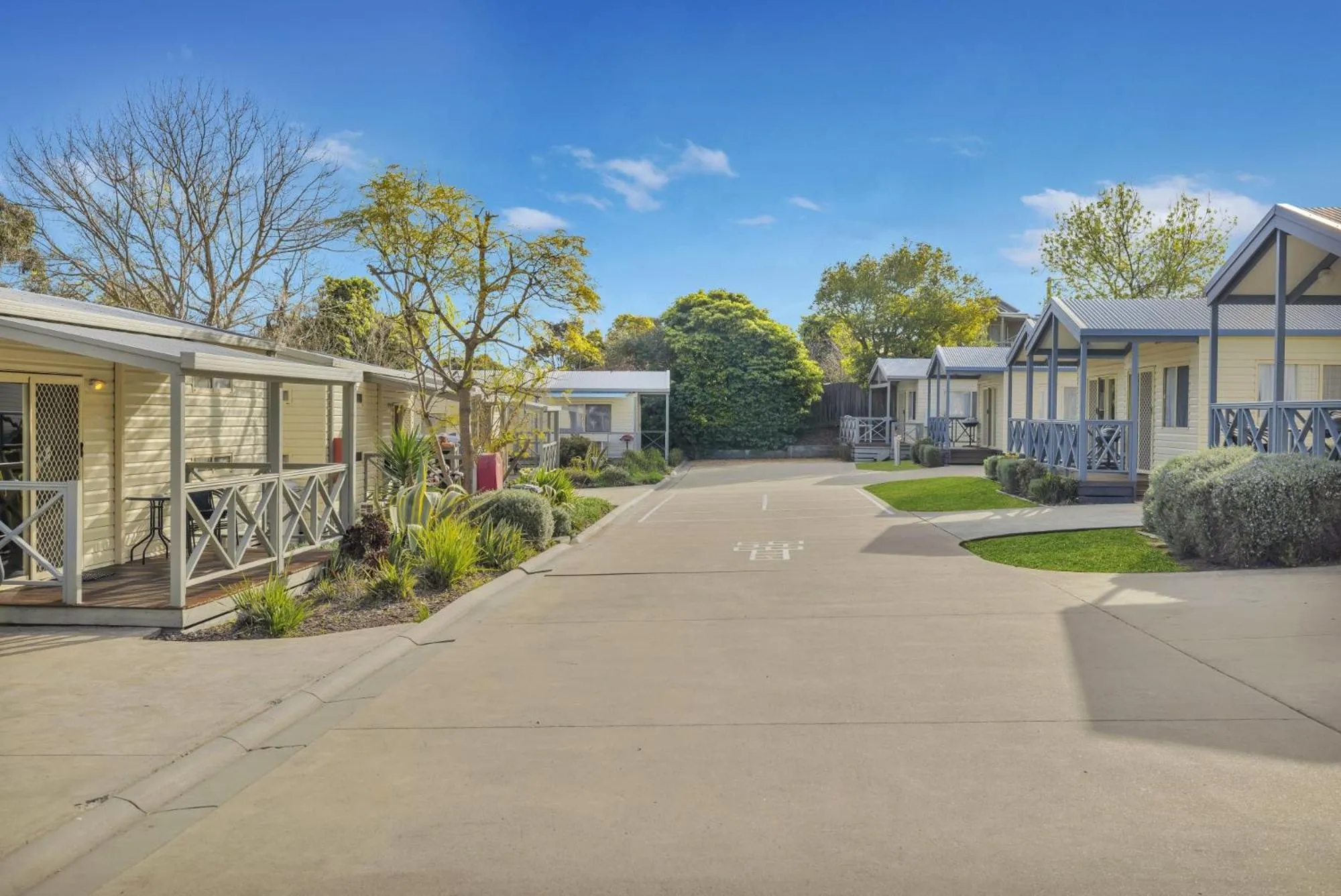 Property building in Metung Holiday Villas