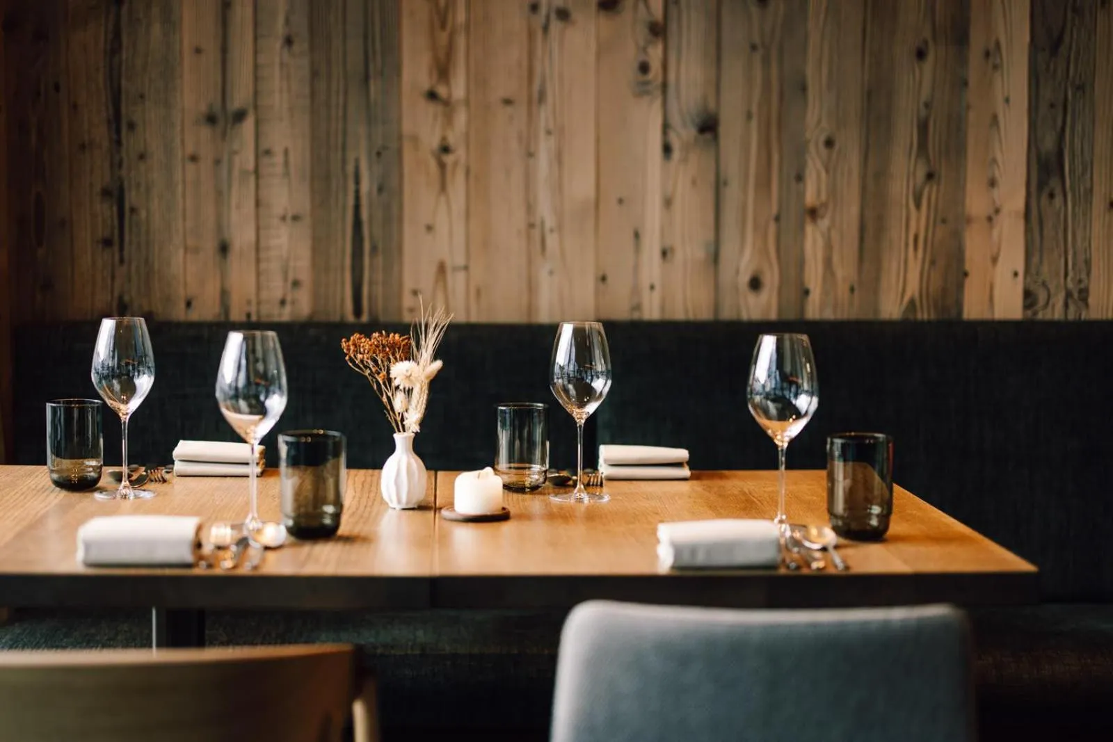 Restaurant/places to eat in Hotel Fiescherblick