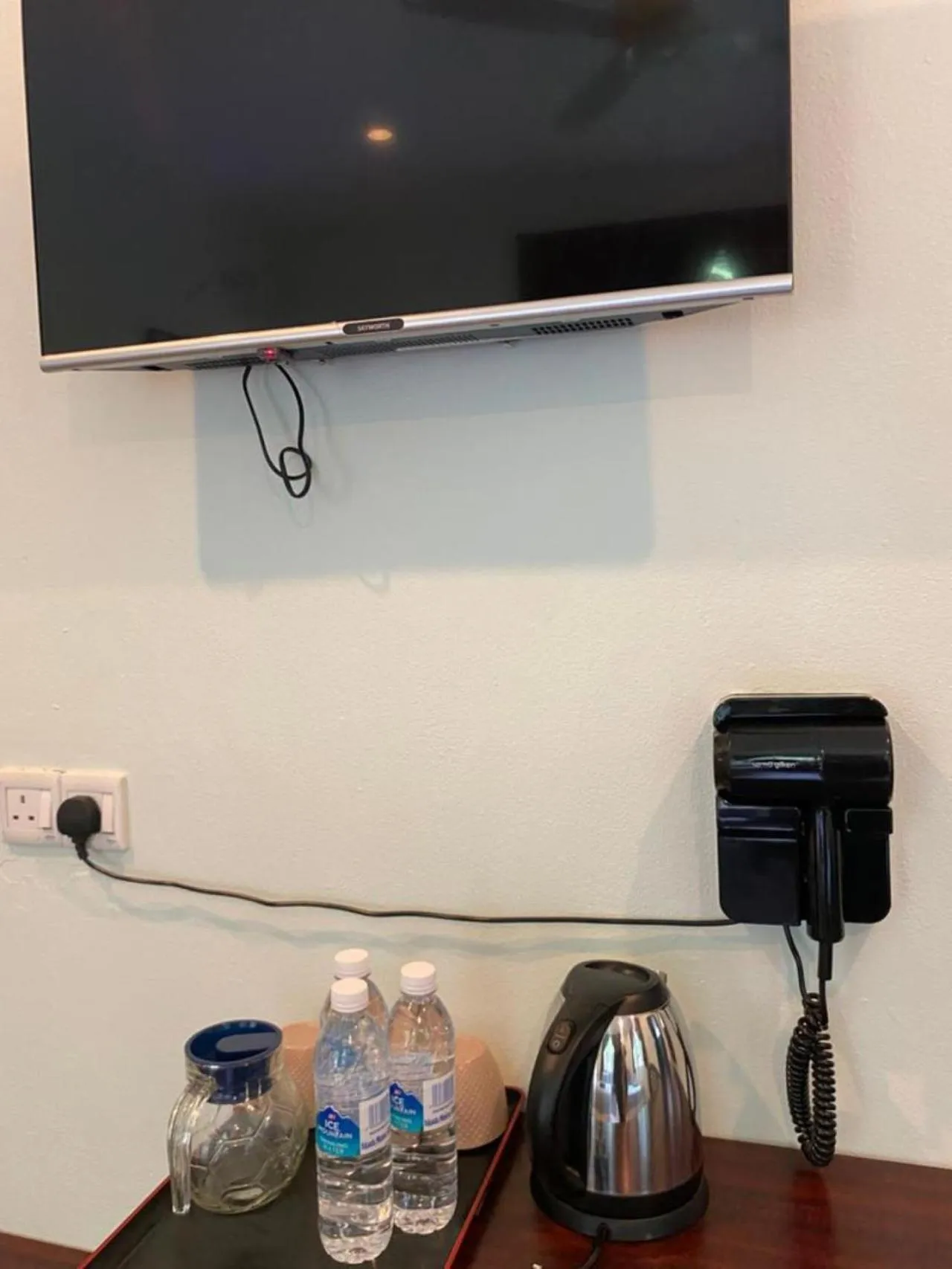 hair dryier in Highlanders Garden Guesthouse at Arundina Cameron Highlands