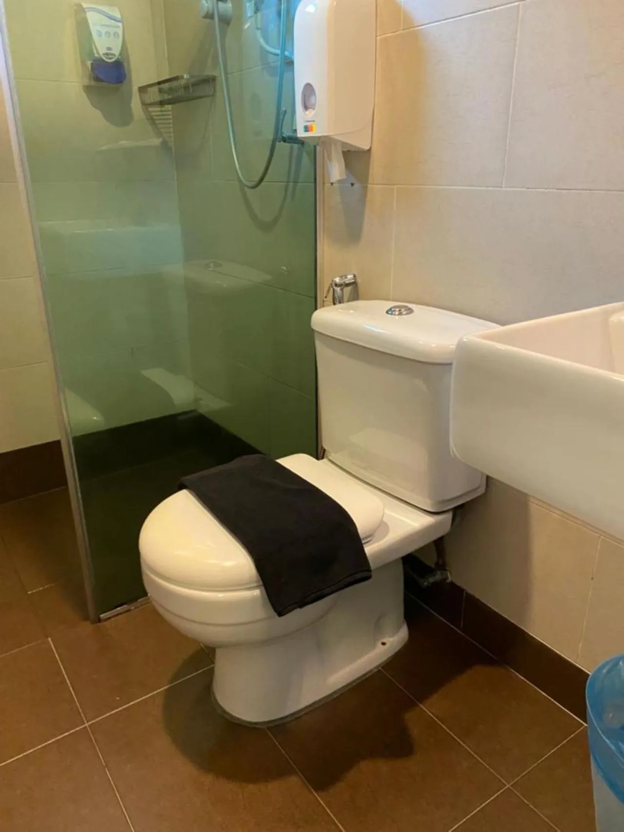 Bathroom in Highlanders Garden Guesthouse at Arundina Cameron Highlands