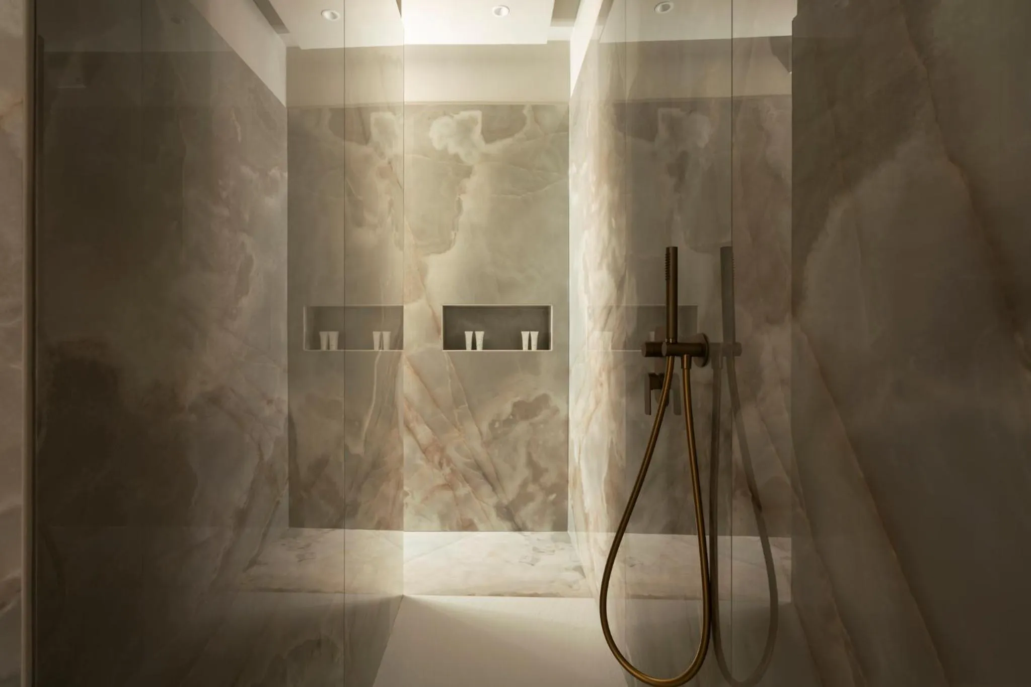 Shower in Hotel Centrale