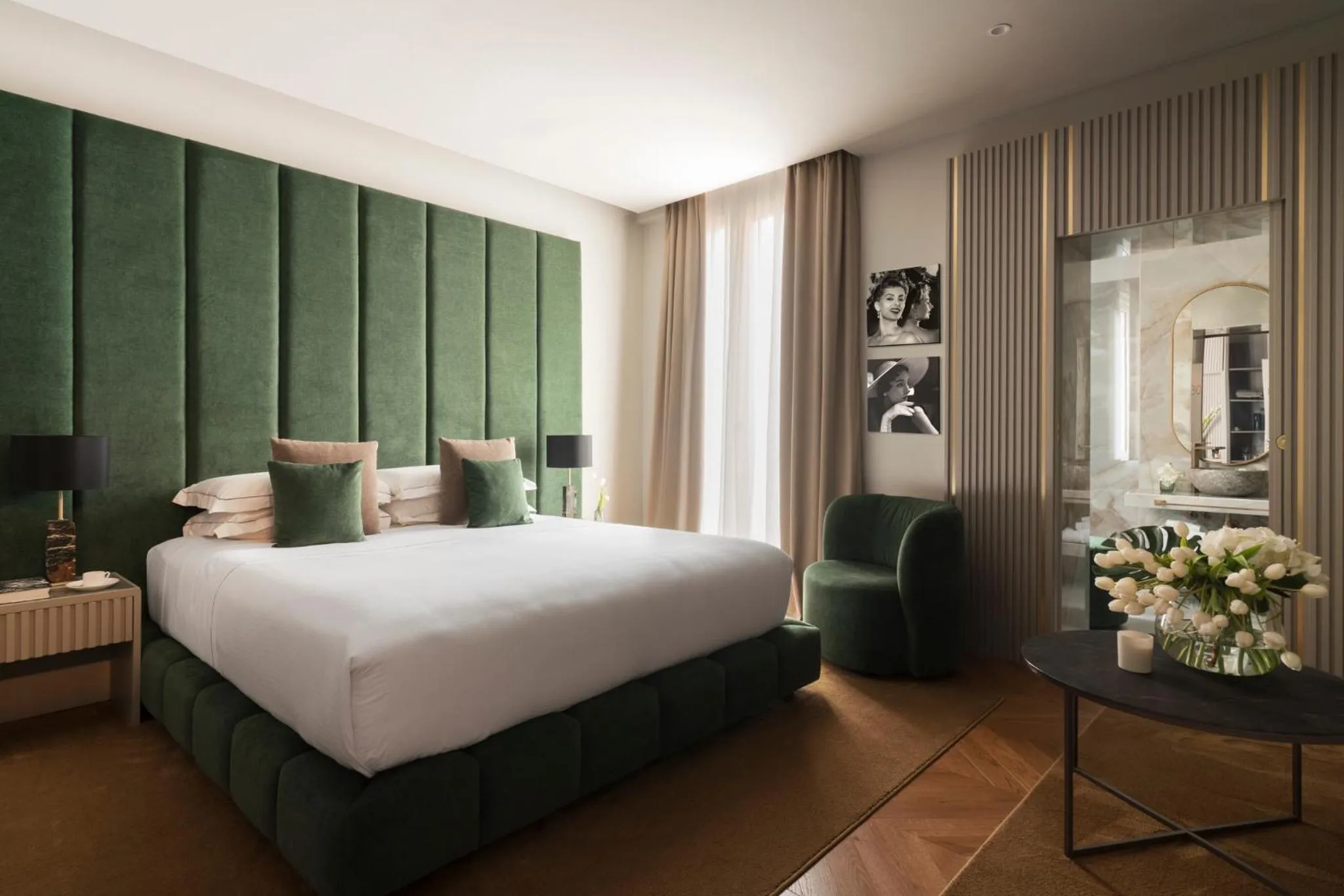 Bedroom, Bed in Hotel Centrale