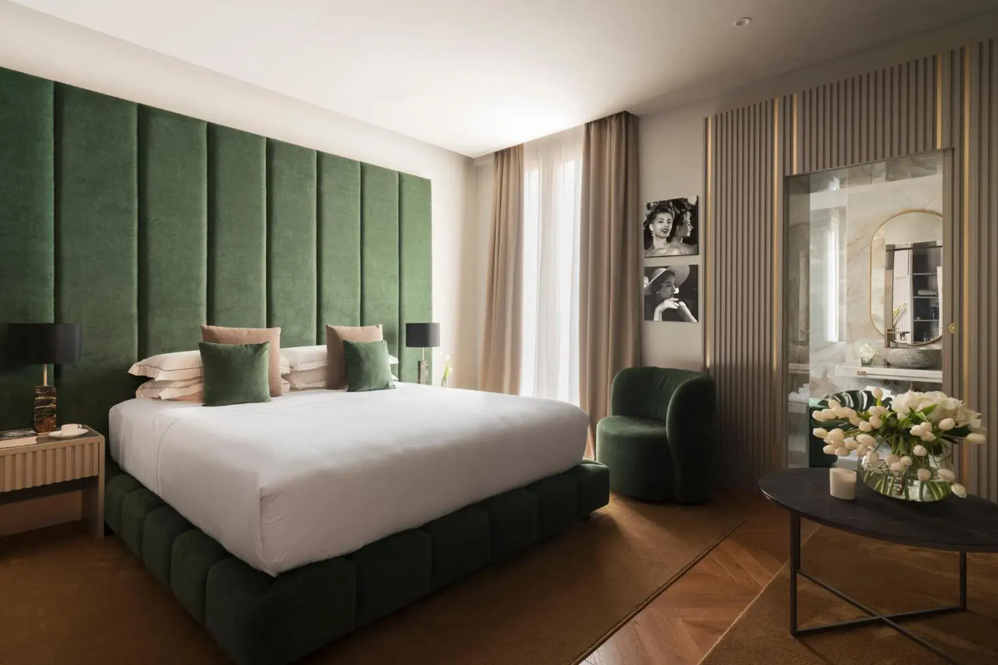 Bed in Palazzo Venere Bed in Palazzo Venere