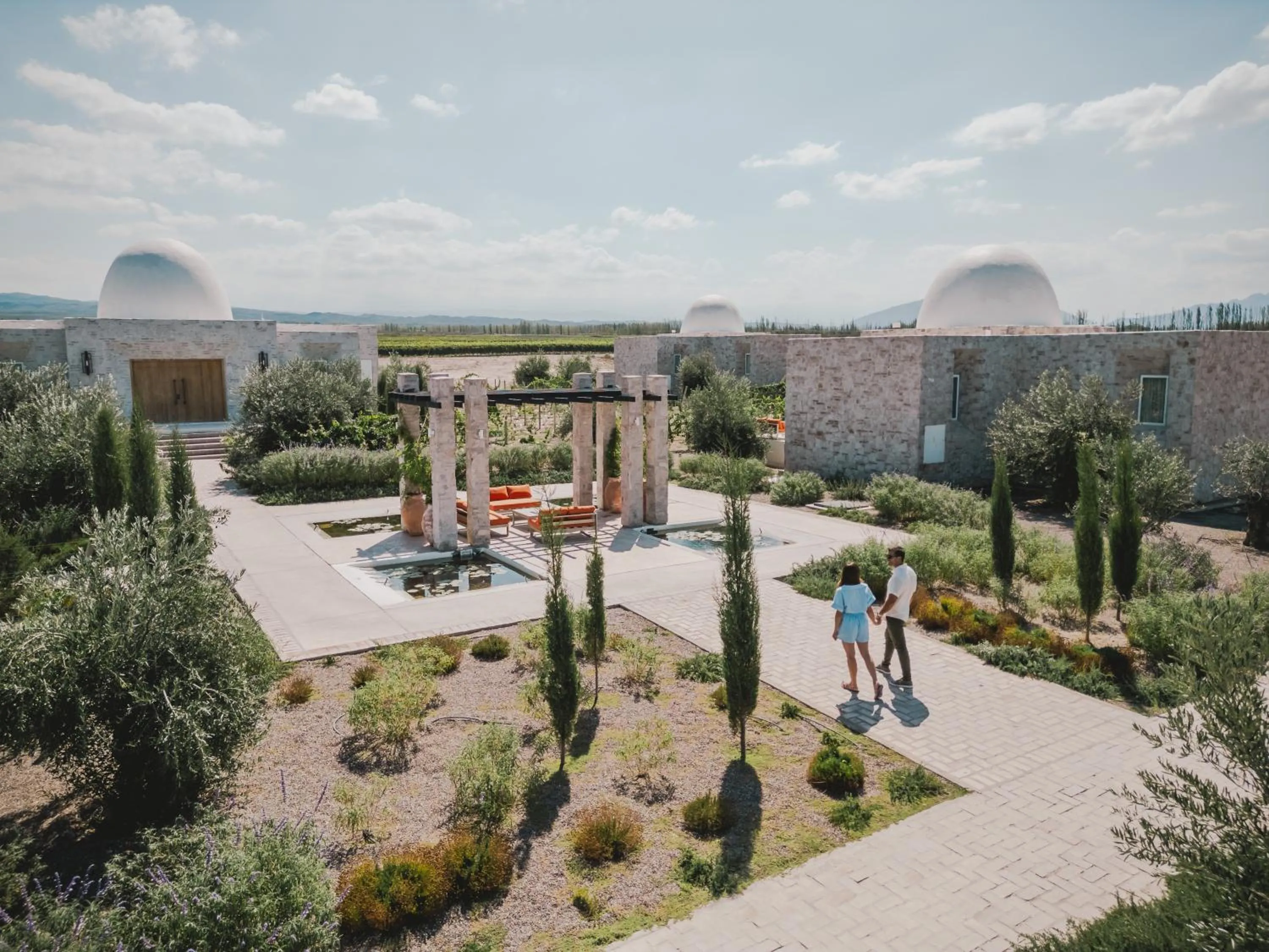 Property building in Chozos Resort