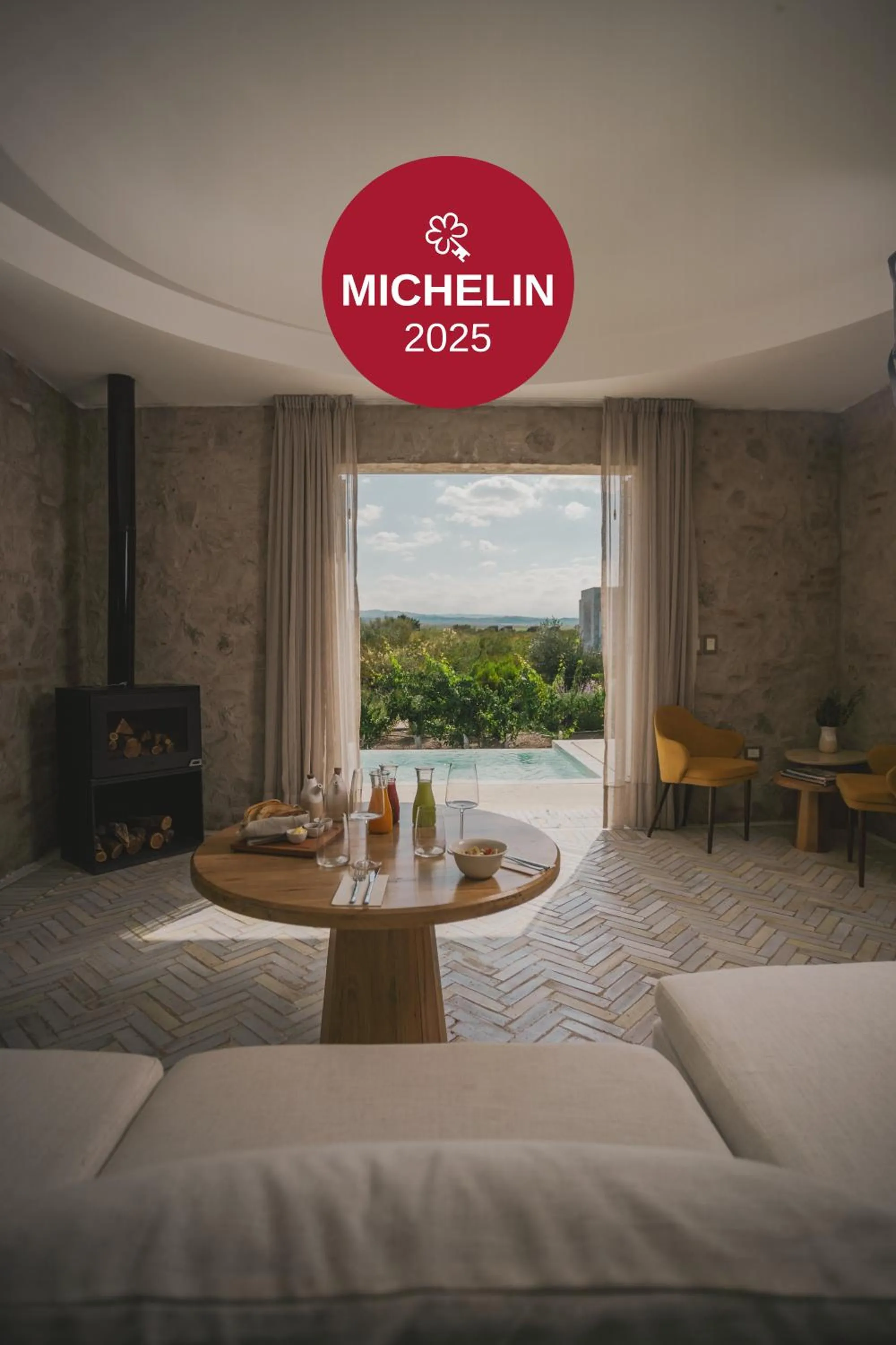 Garden view, Bed in Chozos Resort