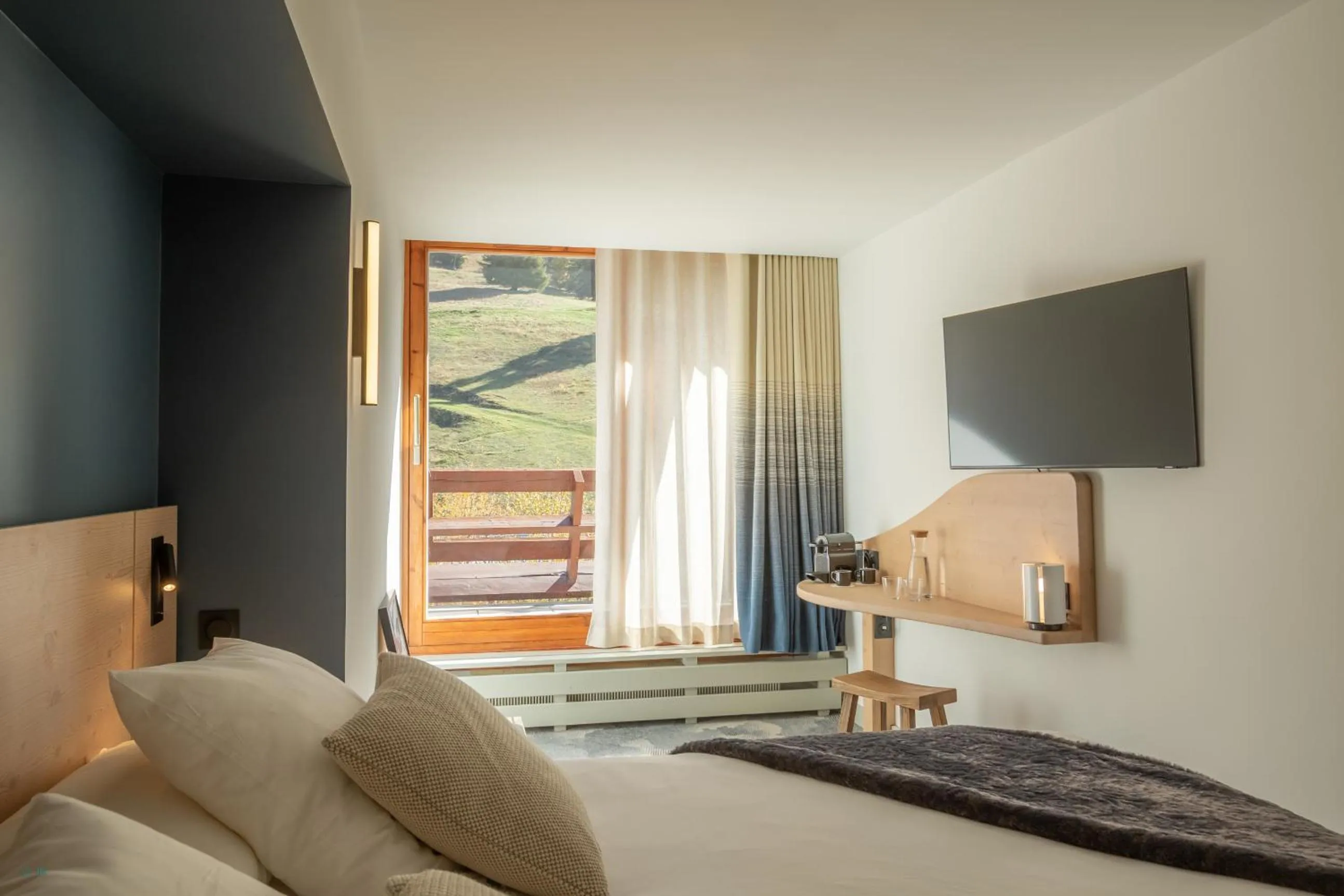 Bed in La Cachette, Friendly Hotel & Spa