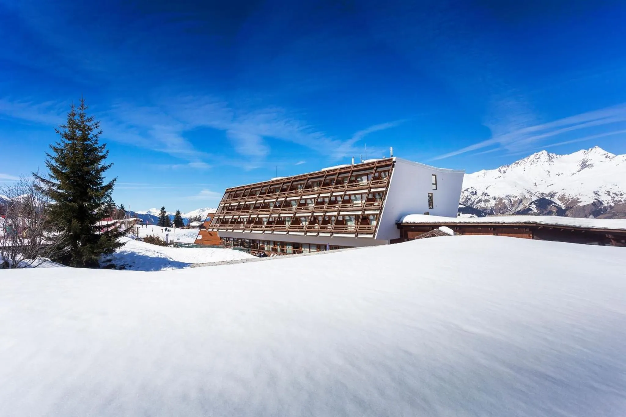 Property building in La Cachette, Friendly Hotel & Spa