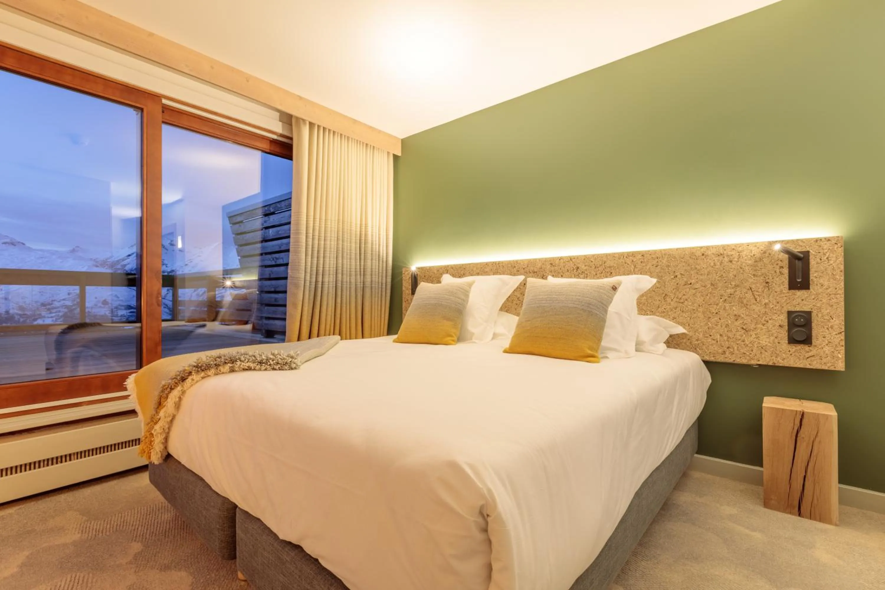 Bed in La Cachette, Friendly Hotel & Spa