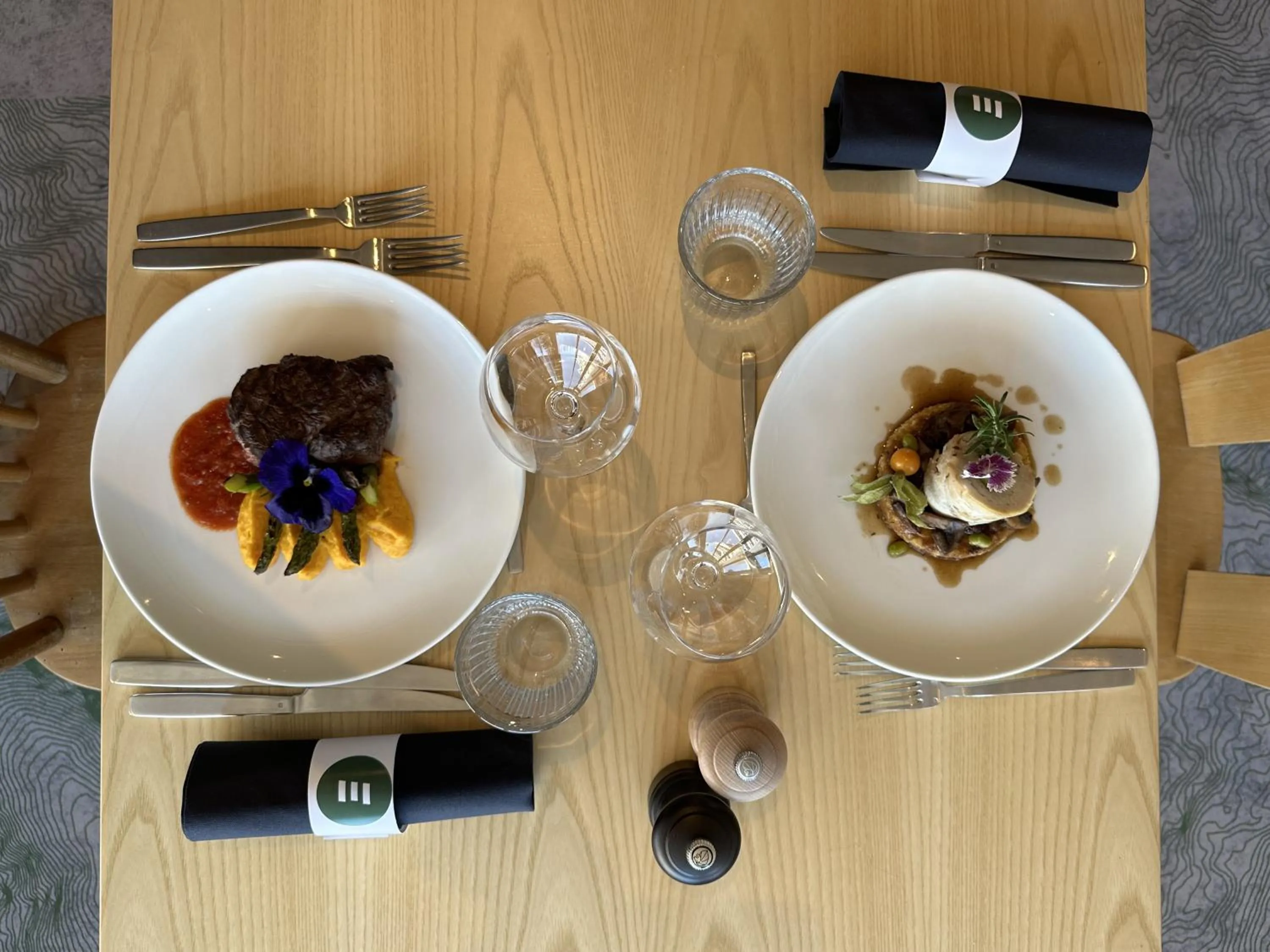 Food and drinks in La Cachette, Friendly Hotel & Spa