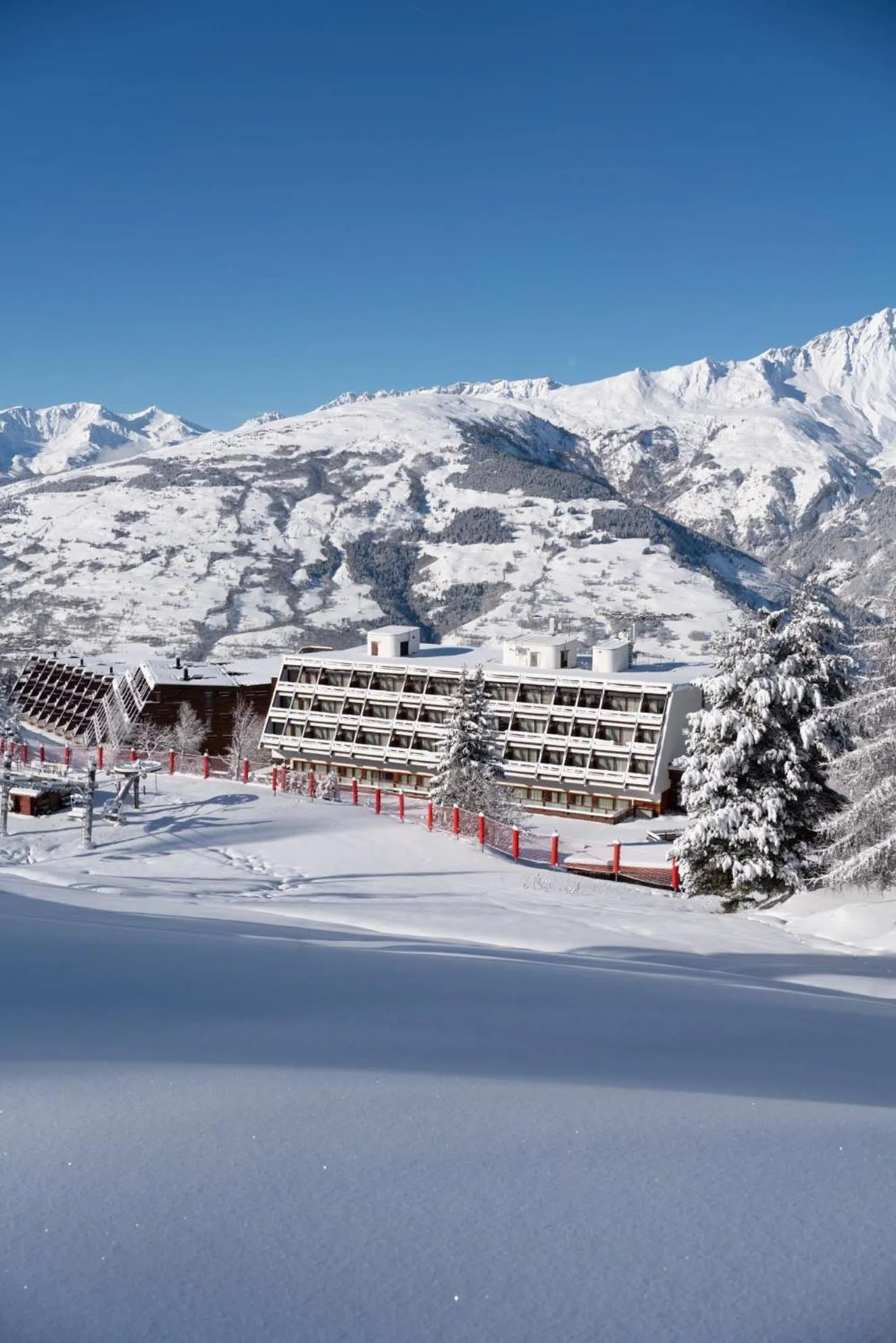 Property building in La Cachette, Friendly Hotel & Spa