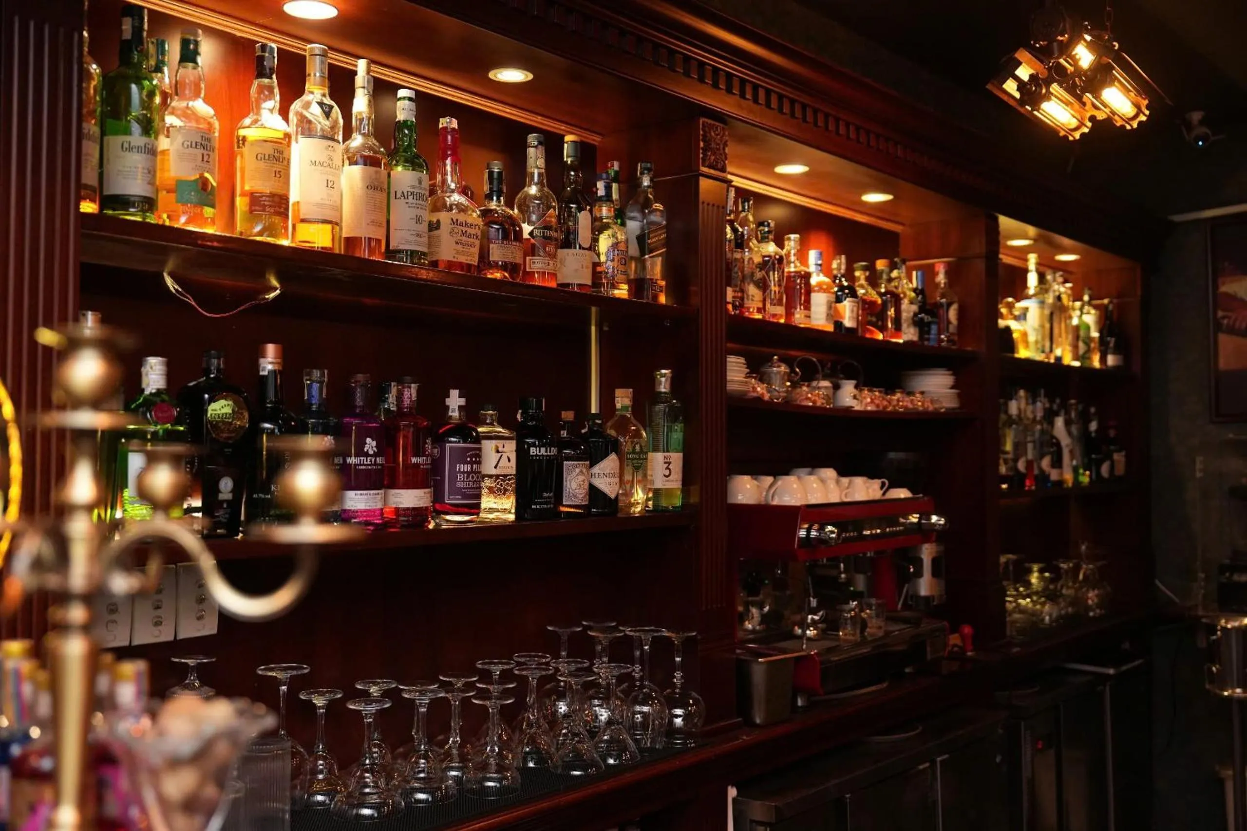 Lounge or bar in La Bonita Hotel and Apartments