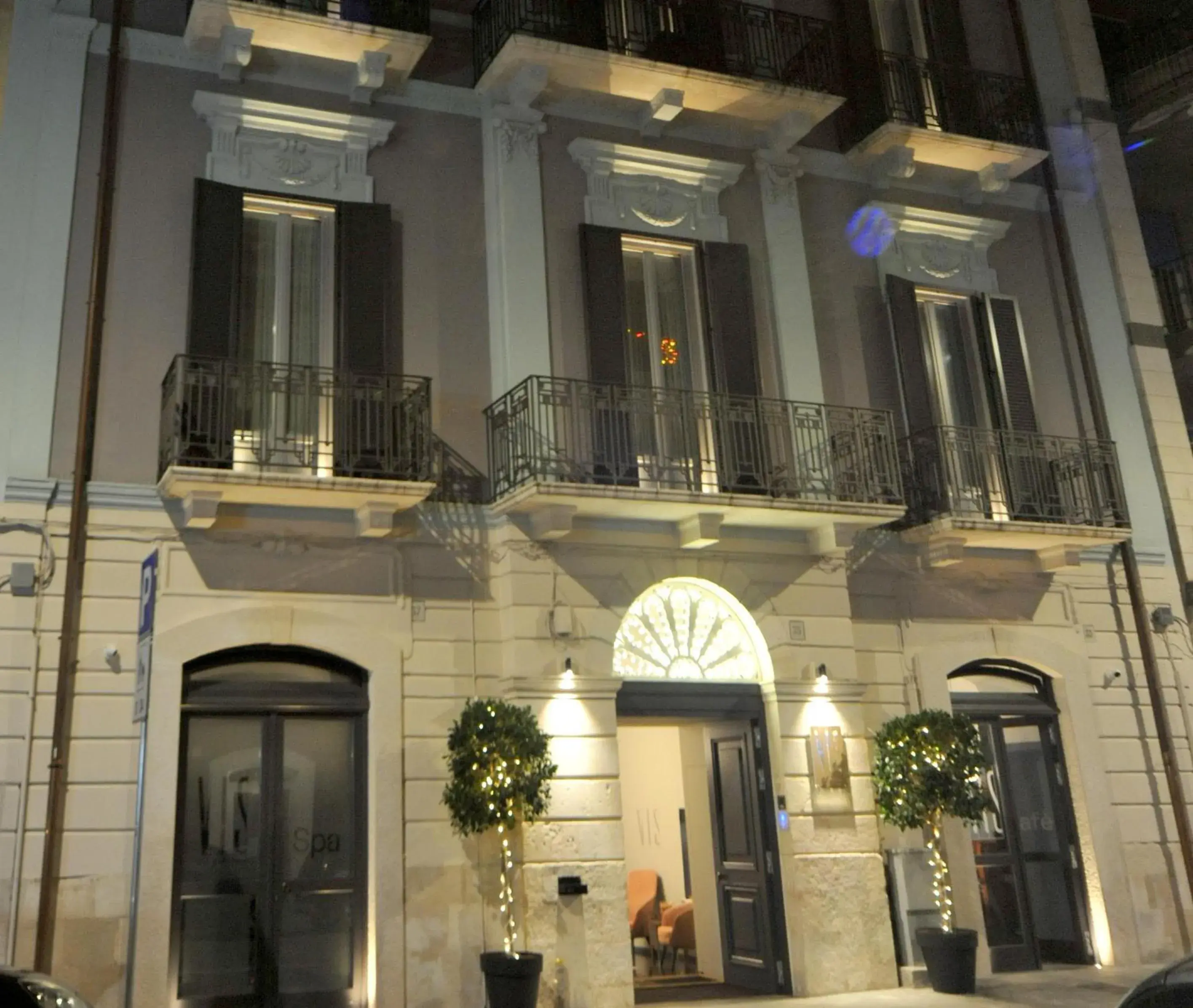 Property building in VIS Urban Suites&Spa Property building in VIS Urban Suites&Spa