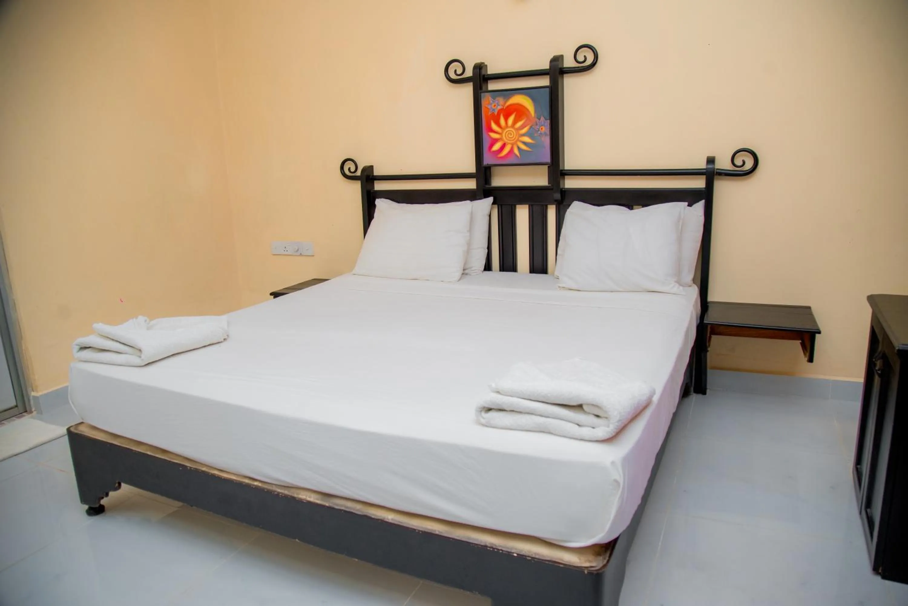 Bedroom, Bed in Lavendish Country Resort