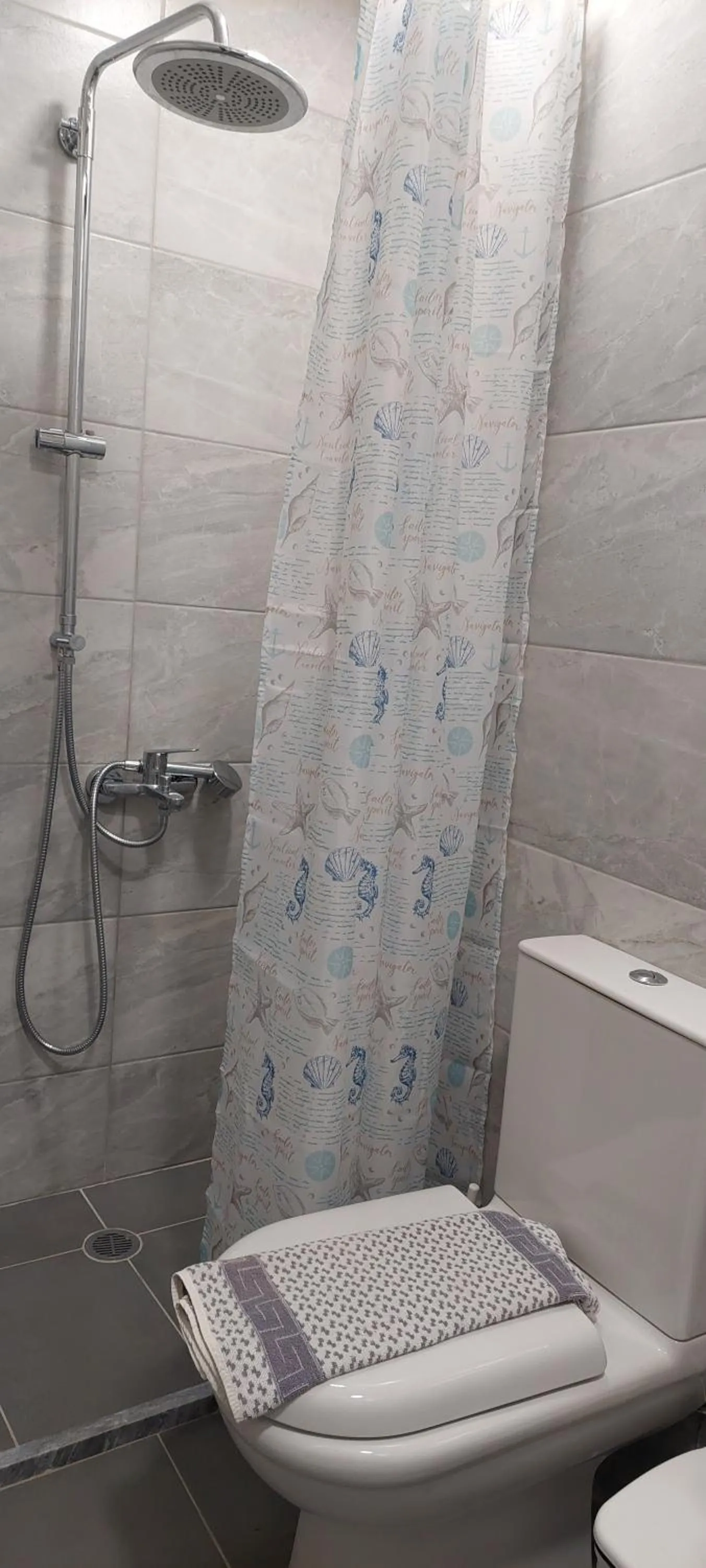 Shower in San Georgio Hotel