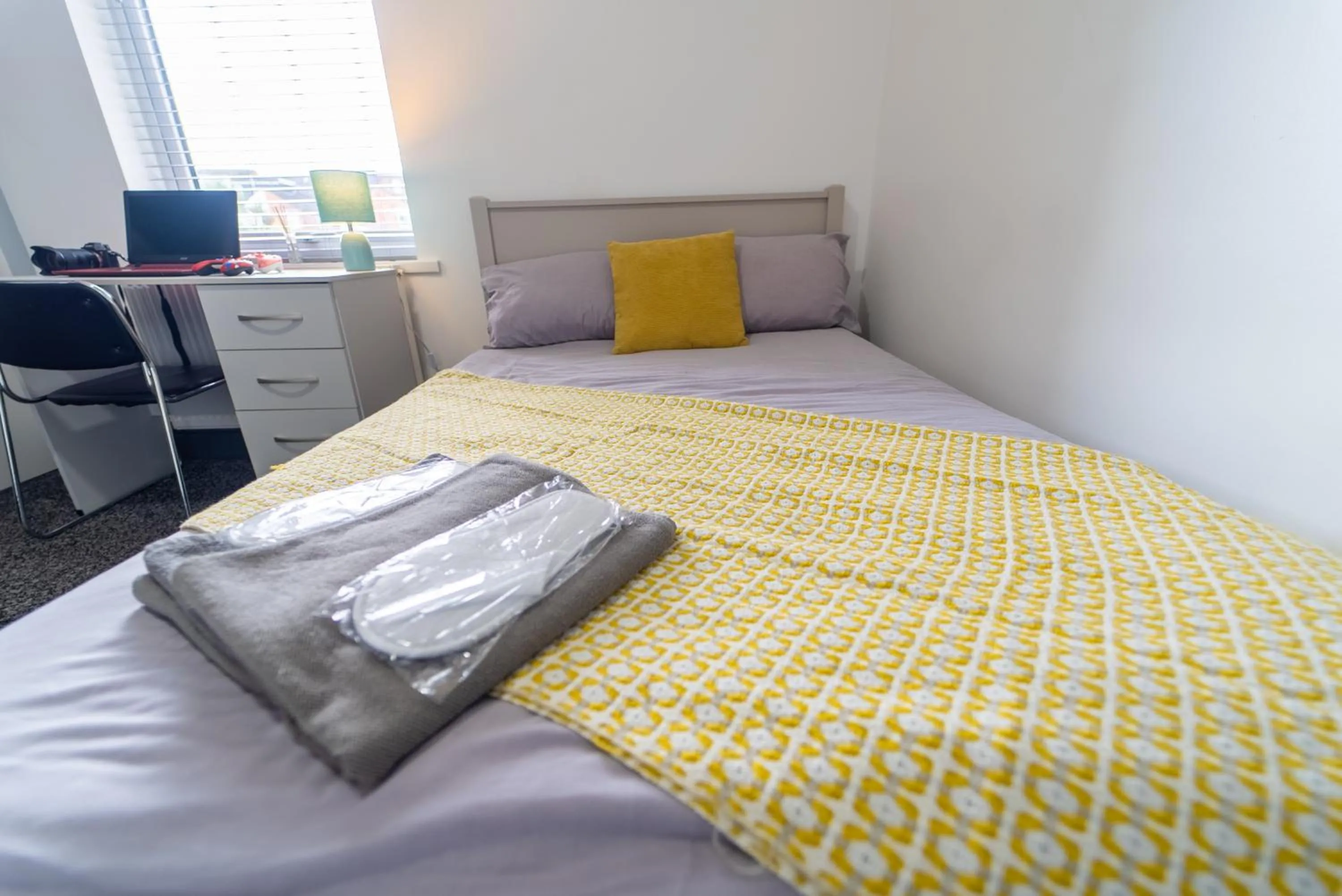 Impeccable 1-Bed Studio in Birmingham